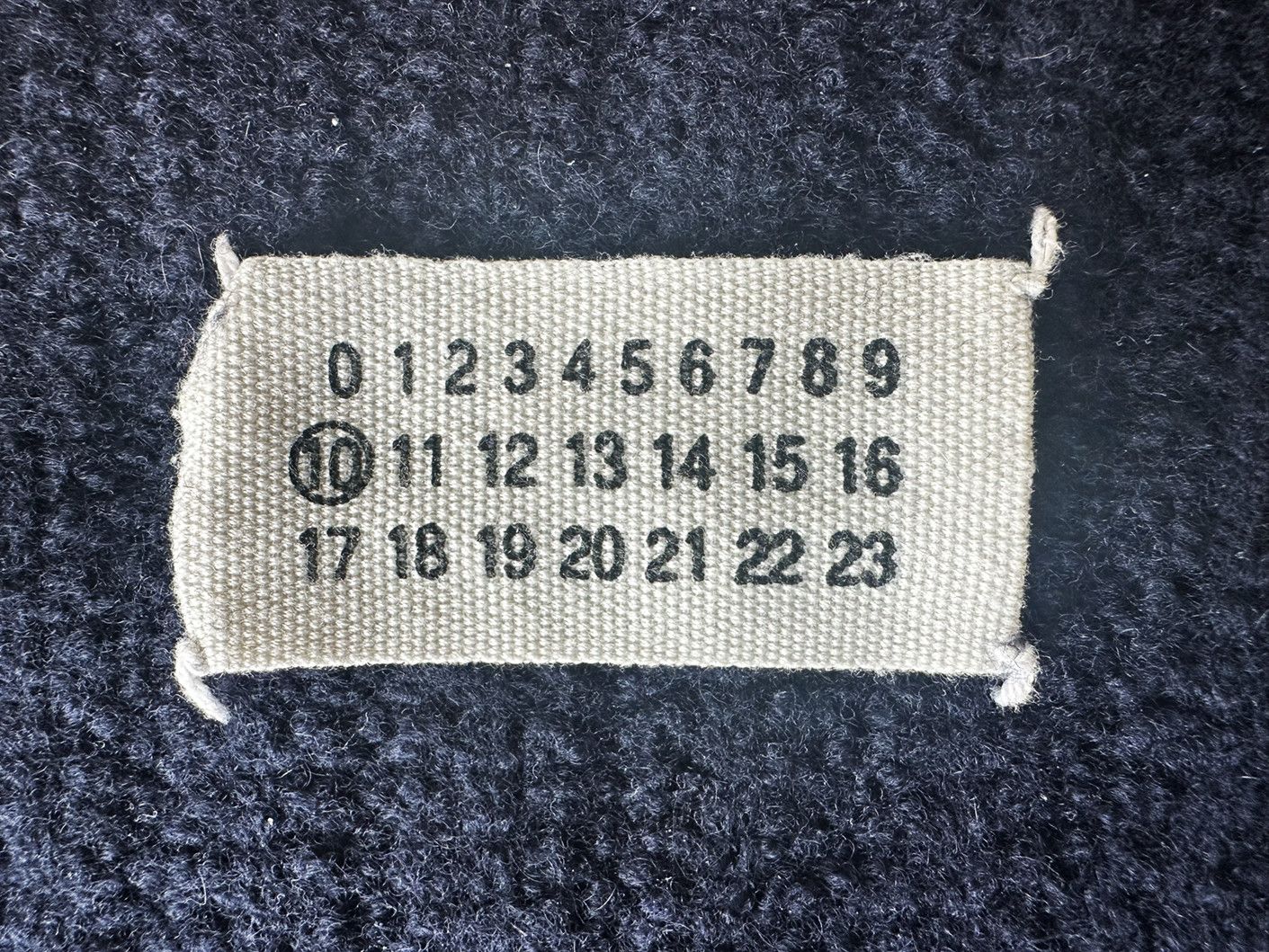 Maison Margiela Margiela Vintage Sweater 2002 Size US L / EU 52-54 / 3 - 9 Thumbnail