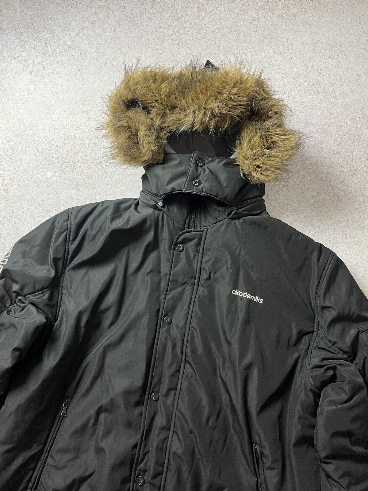Akademiks Vintage Akademiks Down Jacket Windproof Winter Rap Size US XXL / EU 58 / 5 - 2 Thumbnail