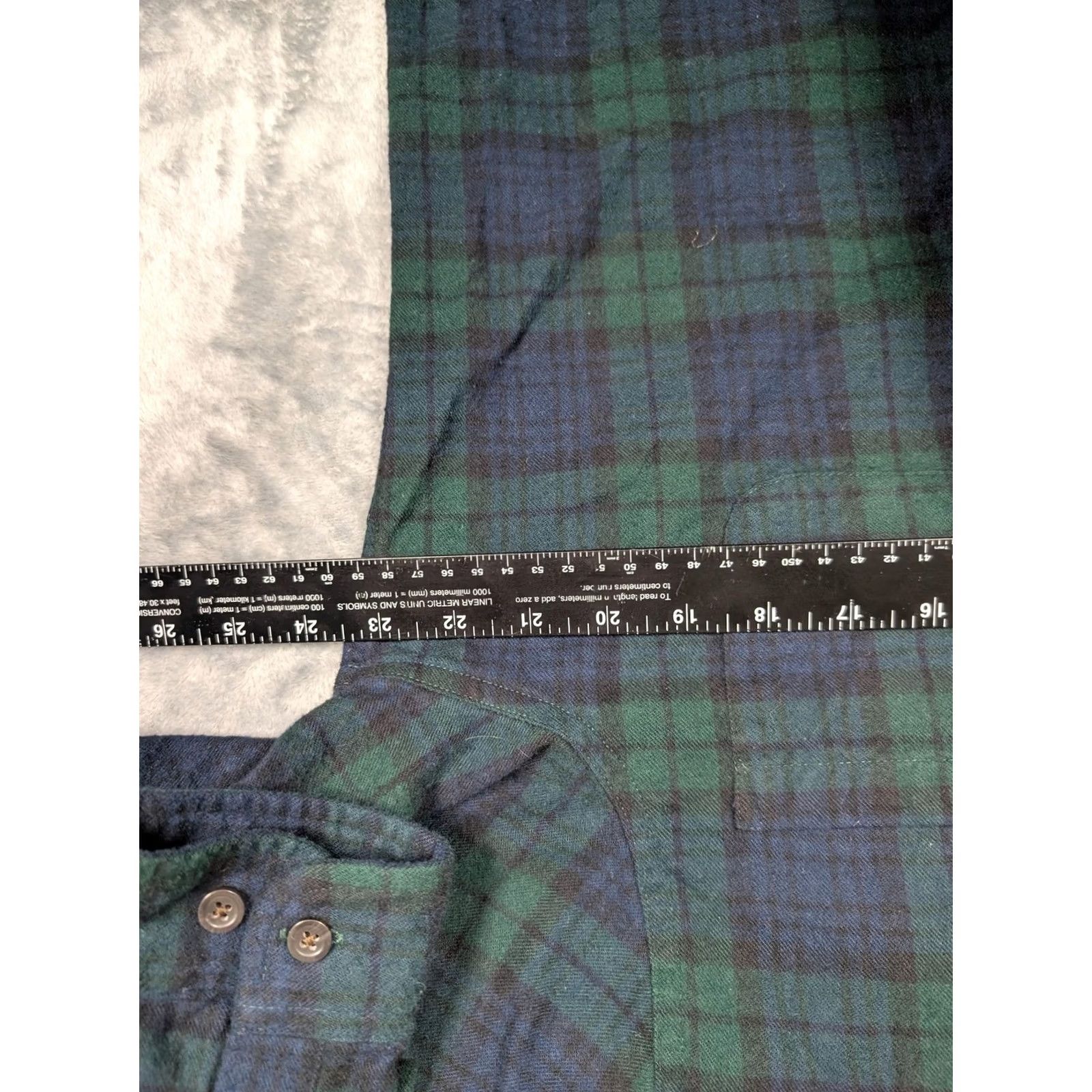 Vintage LL Bean Shirt Mens LT Green Blue Plaid Flannel Long Sleeve Button Up Casual Shirt Mens LT Green Blue Plaid Flannel Button-Up Size US L / EU 52-54 / 3 - 3 Thumbnail