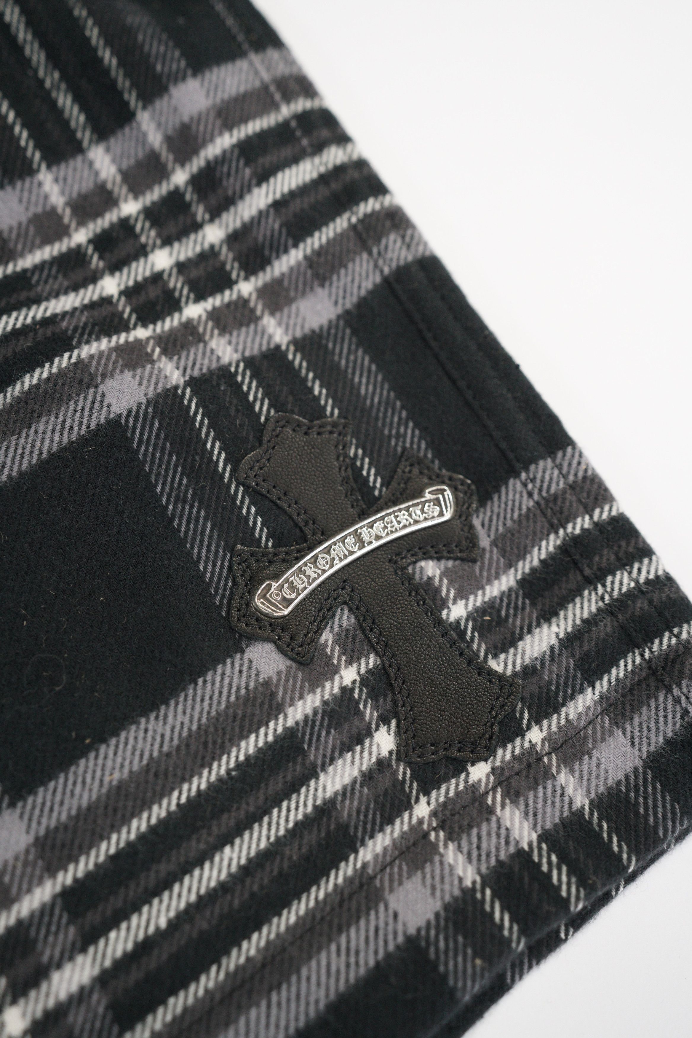 Chrome Hearts Chrome Hearts After School Cross Patch Flannel Shorts Size US 30 / EU 46 - 3 Thumbnail