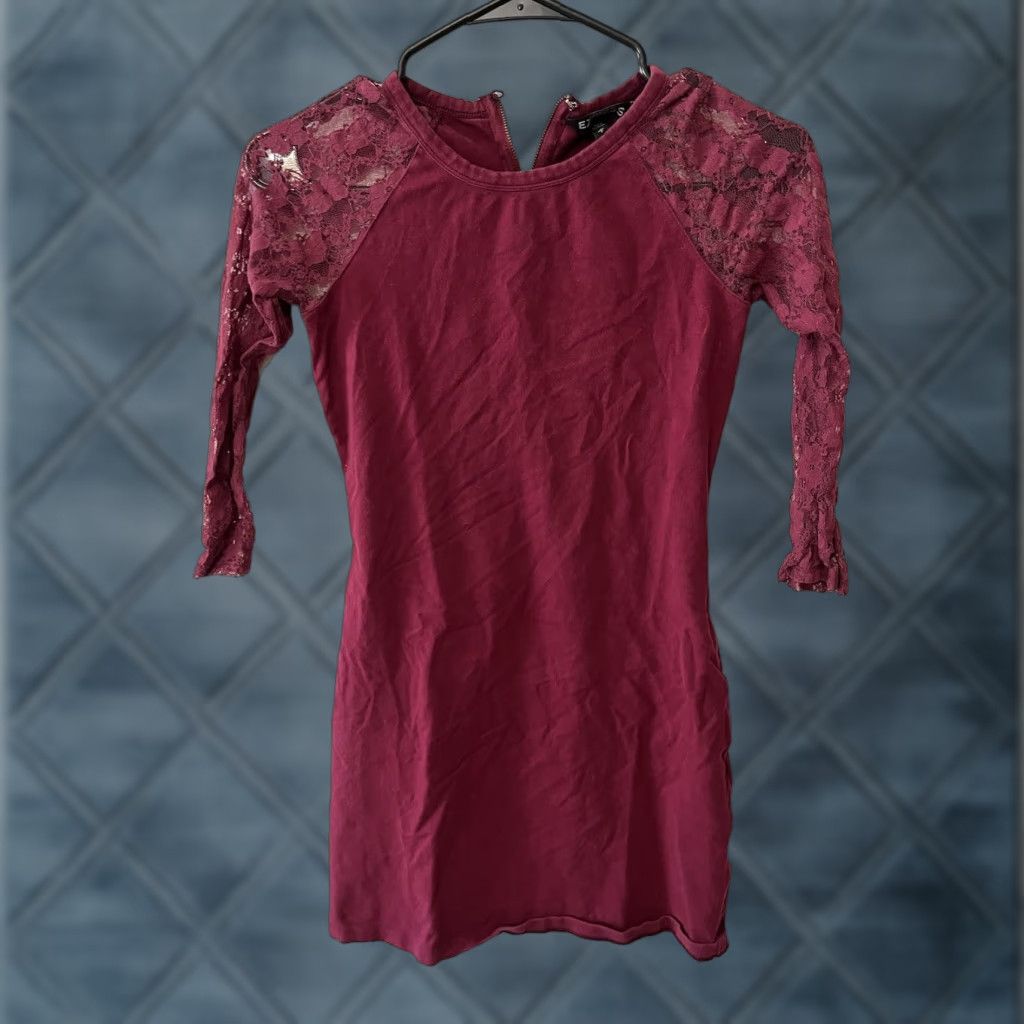 Express Express Maroon Bodycon Dress With Lace 3/4 Sleeves Junior Miss Size S Size S / US 4 / IT 40 - 1 Thumbnail