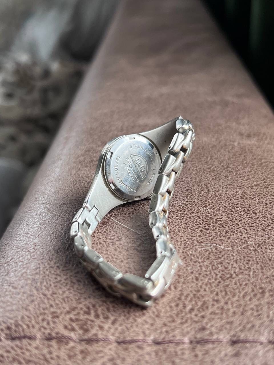 Japanese Brand × Vintage Vintage Japanese style futuristic Watch Logo 00s Japan Size ONE SIZE - 4 Thumbnail