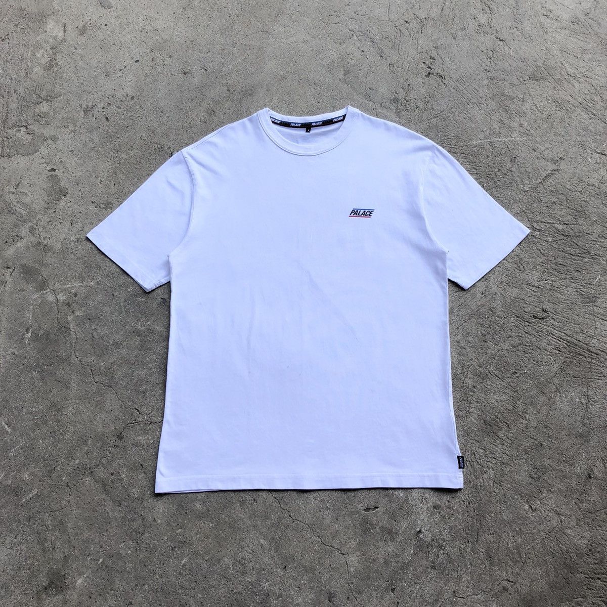 Palace Palace Basically A T-Shirt White Tee Size US L / EU 52-54 / 3 - 1 Thumbnail