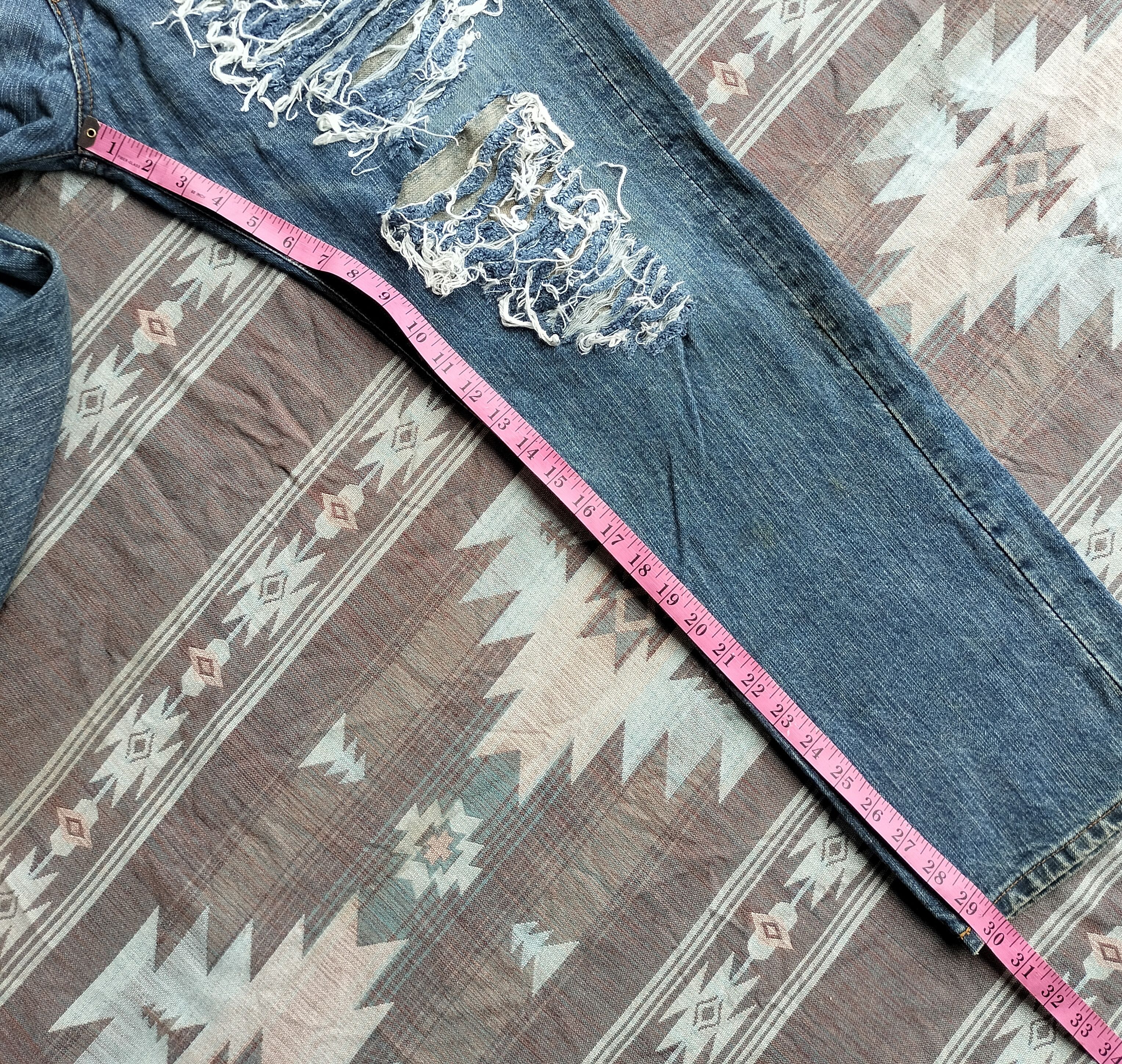 Bounty Hunter Bounty Hunter distressed denim Size US 34 / EU 50 - 18 Thumbnail