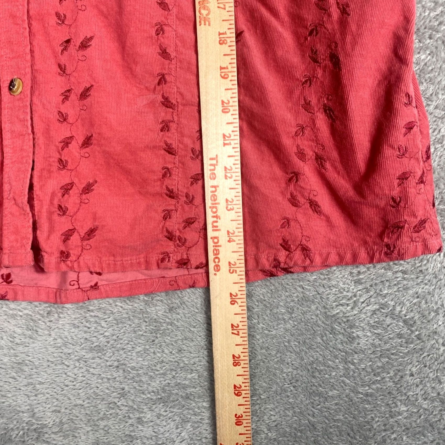 Vintage VINTAGE Duck Head Shirt Women's 1X Red Corduroy Embroidered Floral Western Button Up Size XL / US 12-14 / IT 48-50 - 4 Thumbnail