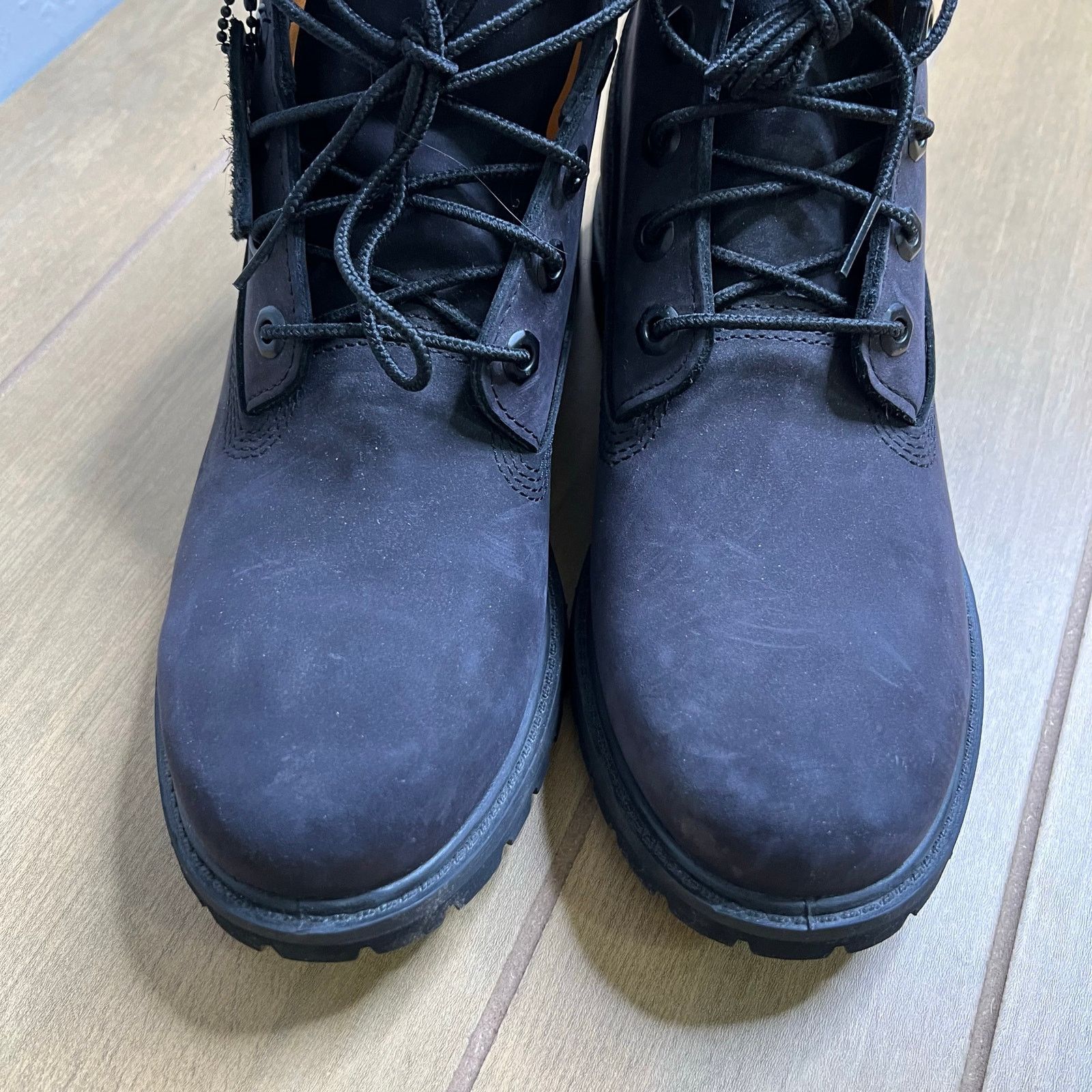 Timberland Women's Timberland Sz 9.5M 6-Inch Classic Boots 8658A Size US 9.5 / IT 39.5 - 1 Thumbnail