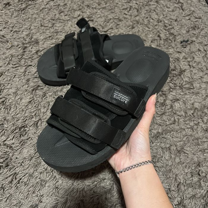 Suicoke grailed hot sale