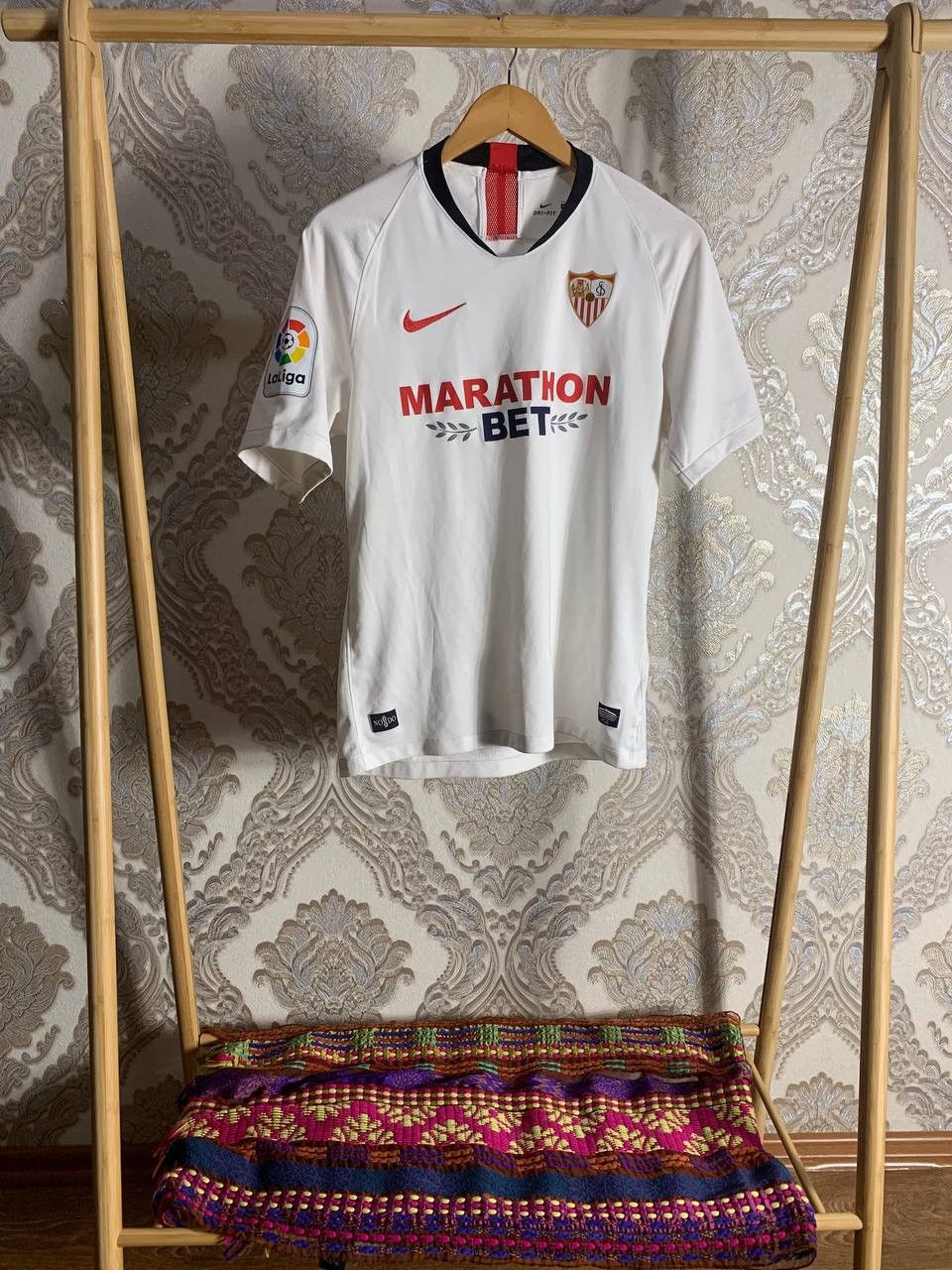 Nike VINTAGE NIKE FC SEVILLA SPAIN SOCCER JERSEY RETRO Y2K 90s Size US M / EU 48-50 / 2 - 1 Thumbnail