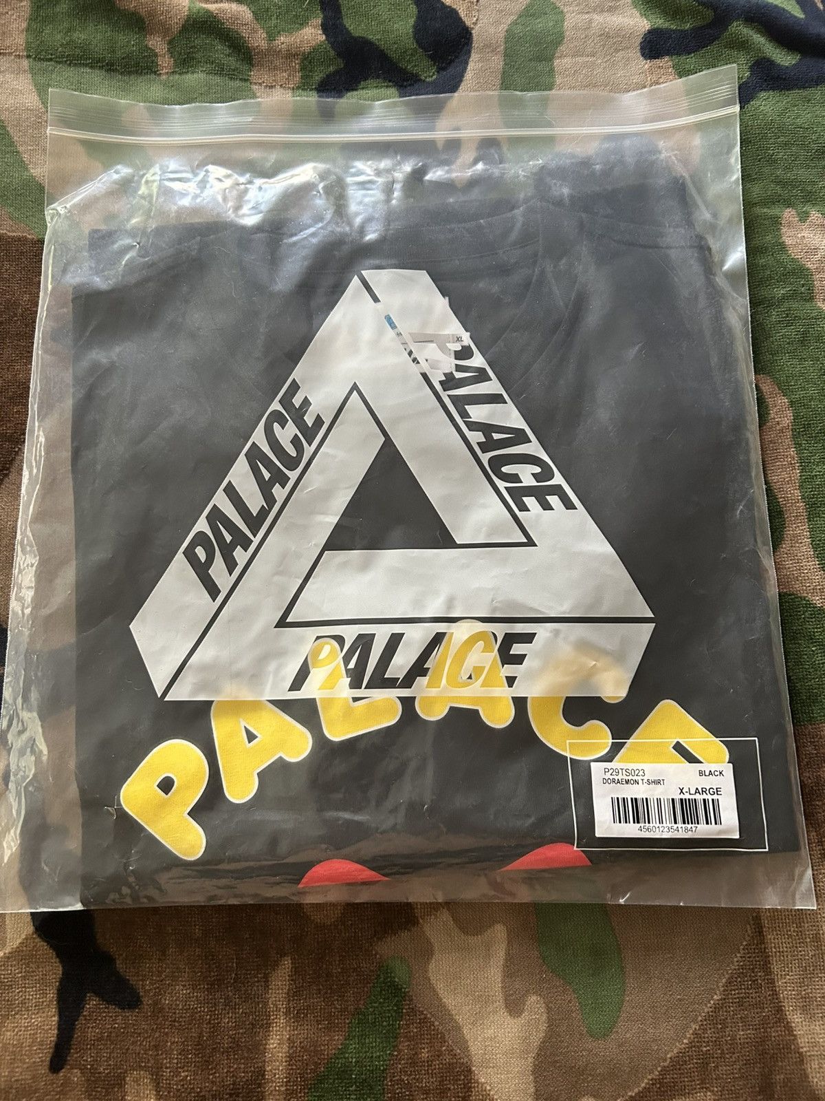 Palace Doraemon T-Shirt Black XL FW25