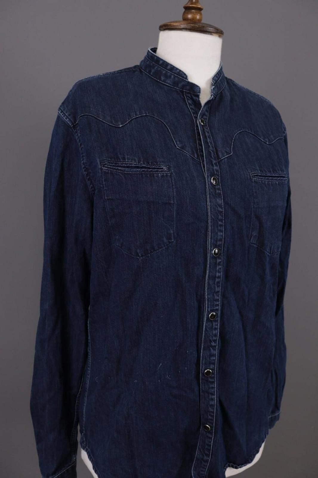 The Kooples The Kooples Sport Fitted Blue Denim Snap Shirt Size L Size L / US 10 / IT 46 - 7 Thumbnail