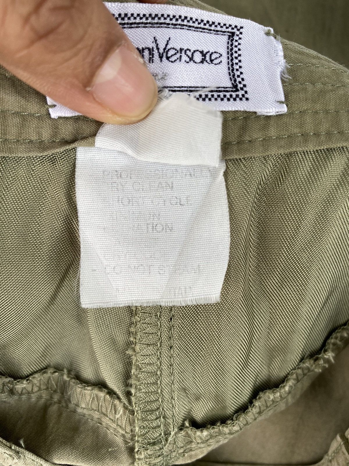 Versace Gianni Versace vintage mid-length green casual pants Size 27" / US 4 / IT 40 - 17 Thumbnail