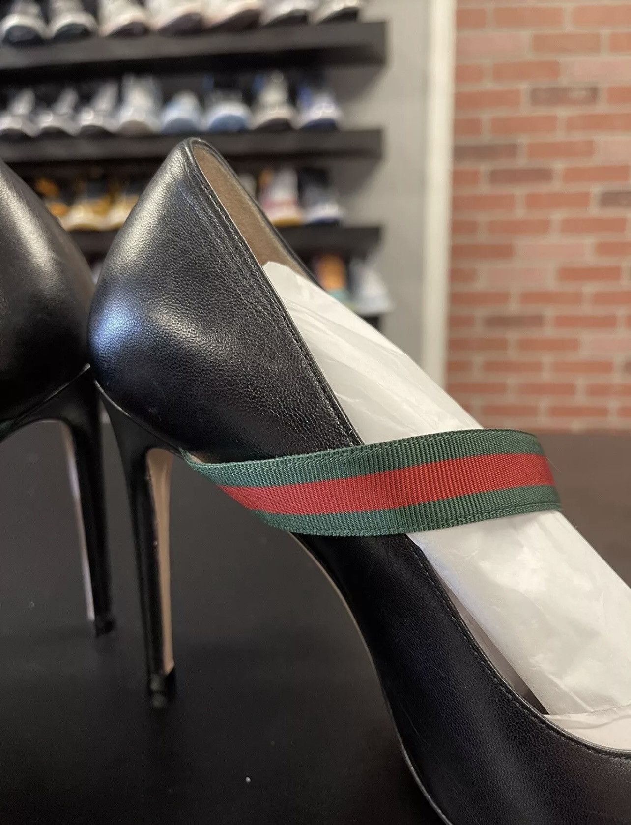 Gucci Size 8US/38EU - Gucci Black Leather Sylvie Mary Jane Pumps Size US 8 / IT 38 - 8 Thumbnail