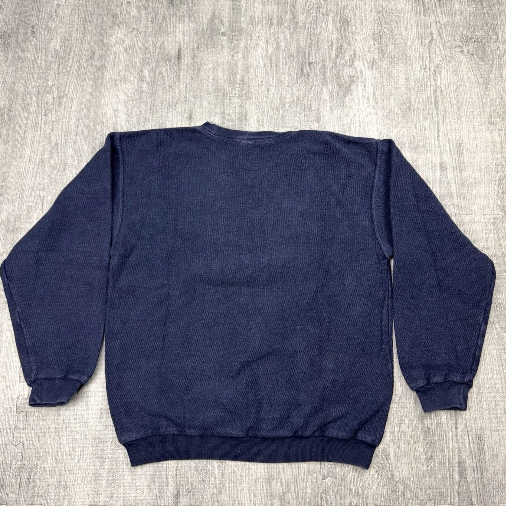 Lands' End VINTAGE Lands' End USA Cotton Terry Crewneck Sweatshirt Men's Medium Navy Blue V-Stitch Pullover Size US M / EU 48-50 / 2 - 5 Thumbnail