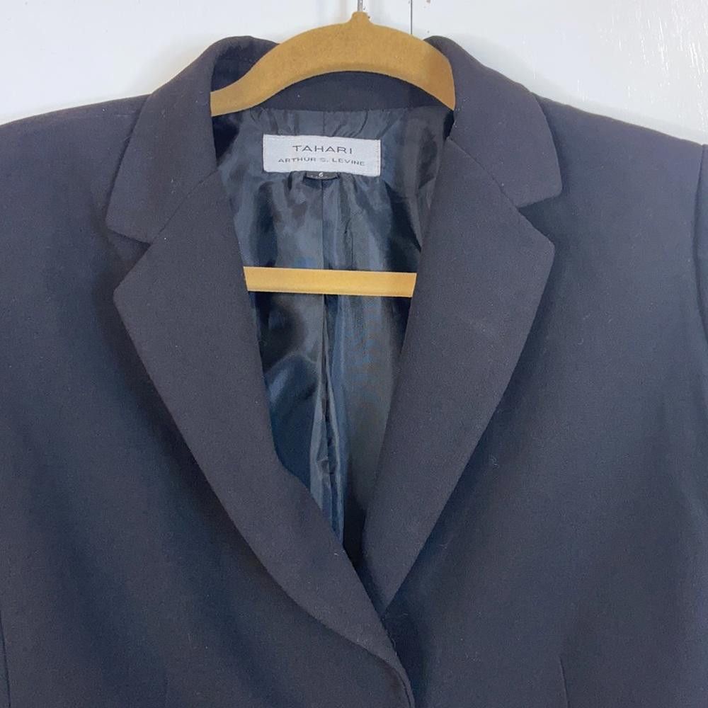 Elie Tahari Tahari l Black Fitted Blazer Size 6 Size M / US 6-8 / IT 42-44 - 2 Thumbnail
