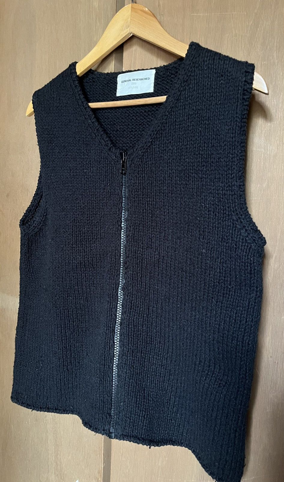 General Research GENERAL RESEARCH - zip sweater Vest Size US M / EU 48-50 / 2 - 5 Thumbnail