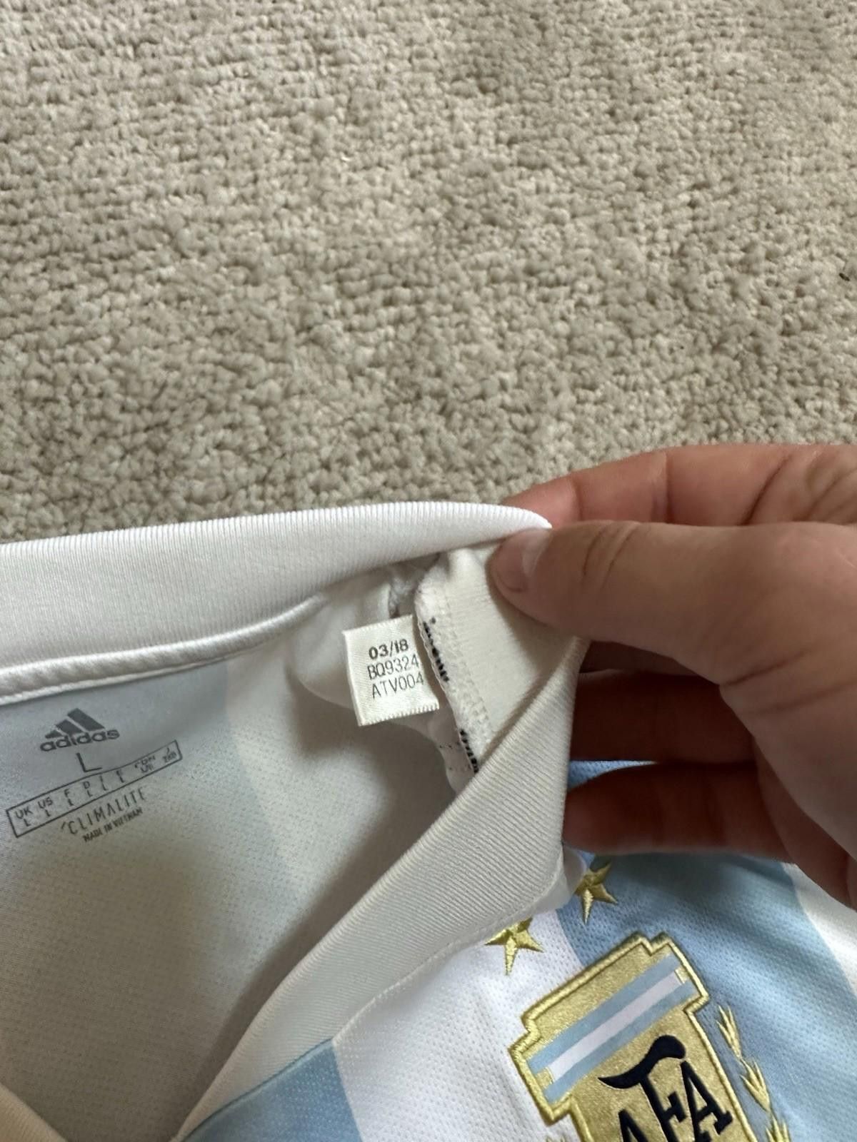 Adidas Adidas Argentina 2017/18 Football Shirt Soccer Jersey S Size US L / EU 52-54 / 3 - 7 Thumbnail