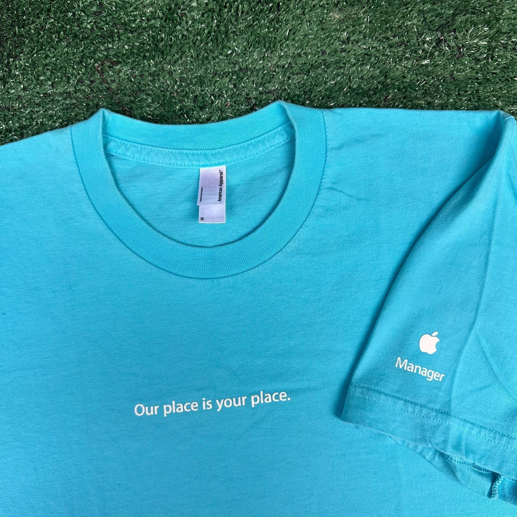 Apple Vintage Y2K Apple Store Manager Employee T-Shirt Rare Tech P Size US S / EU 44-46 / 1 - 2 Thumbnail