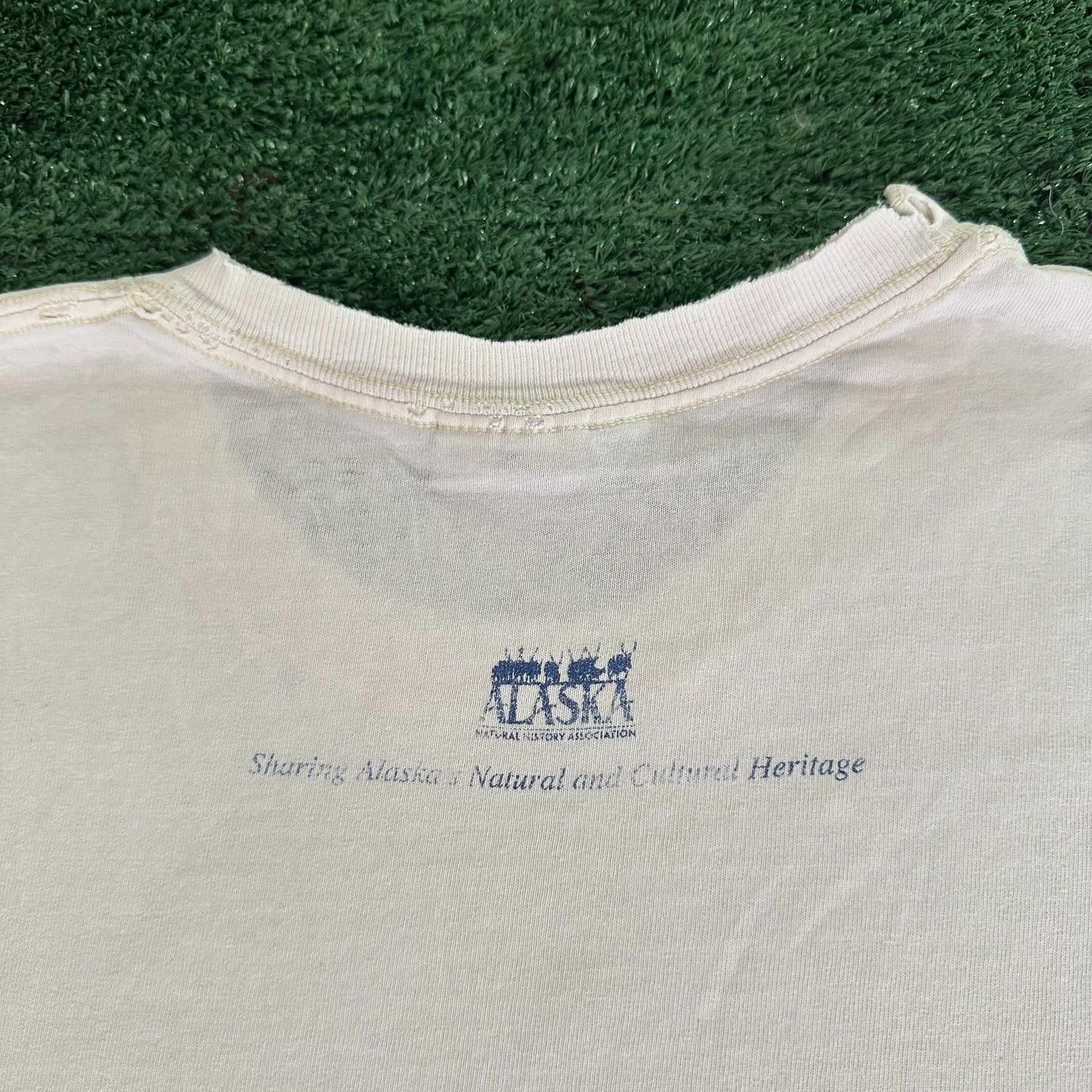 Vintage Vintage Y2K Yukon Delta Wildlife Refuge T-Shirt Gorpcore Ala Size US XL / EU 56 / 4 - 6 Thumbnail