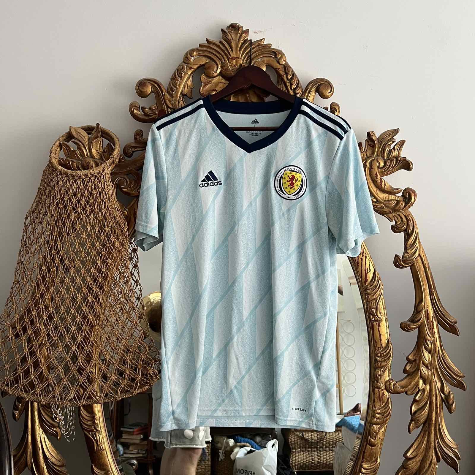 Adidas Rare vintage Adidas Scotland soccer jersey y2k Size US L / EU 52-54 / 3 - 1 Thumbnail