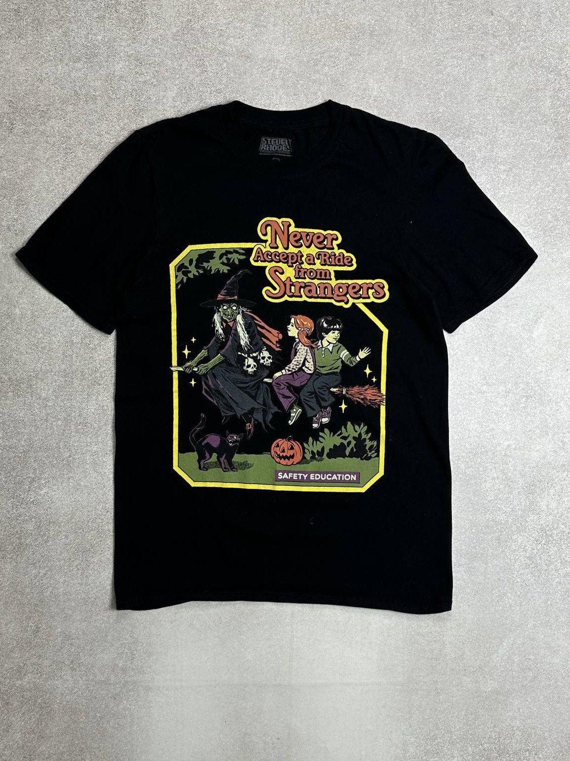Vintage Vintage Steven Rhodes Safety Education T-shirt S Rare Size US S / EU 44-46 / 1 - 1 Thumbnail