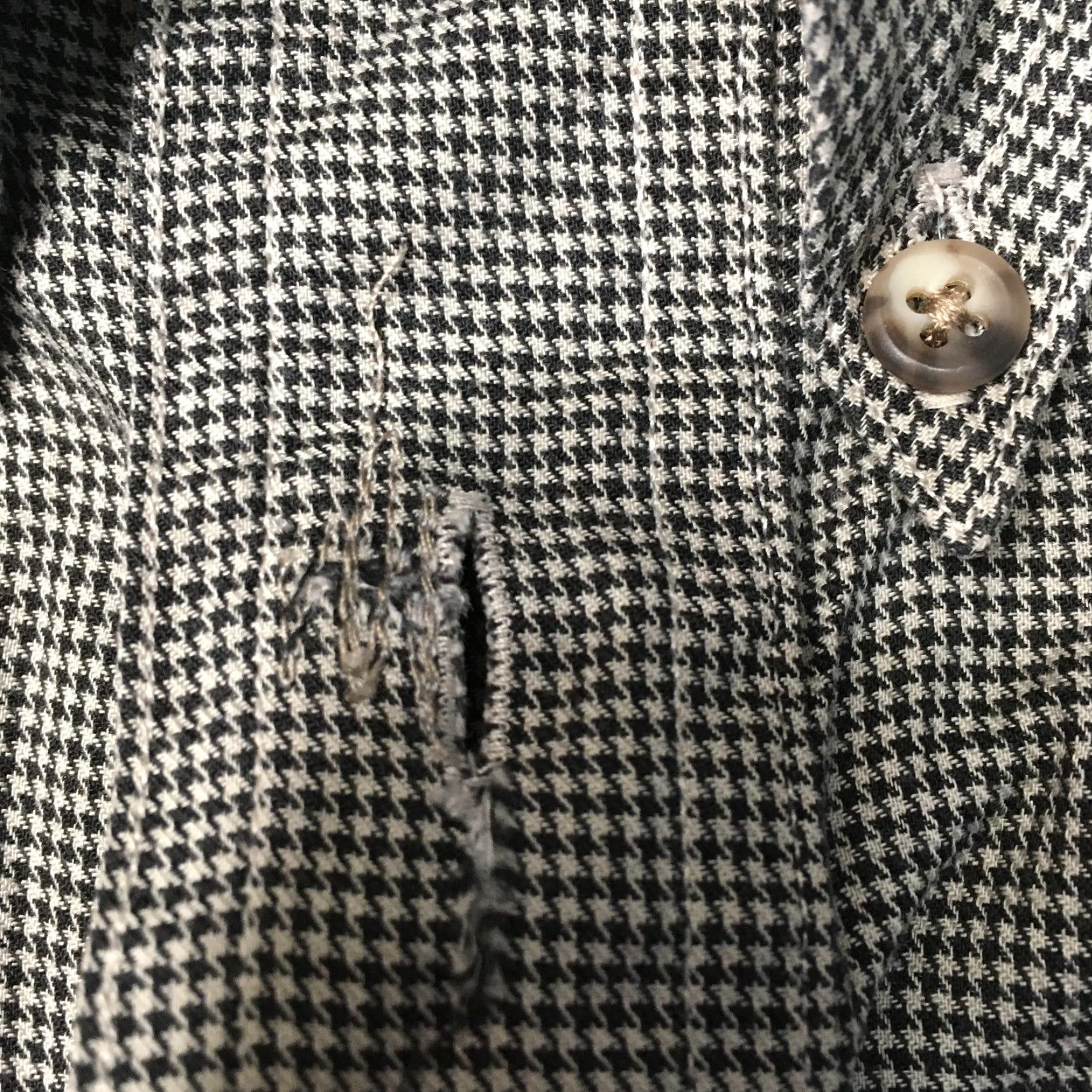 Vintage NATURAL STYLE Button Up Long Sleeve Shirt Mens LARGE Gray Geometric 17.5 Shirt Mens Large Gray Geometric 17.5 Size US L / EU 52-54 / 3 - 5 Thumbnail