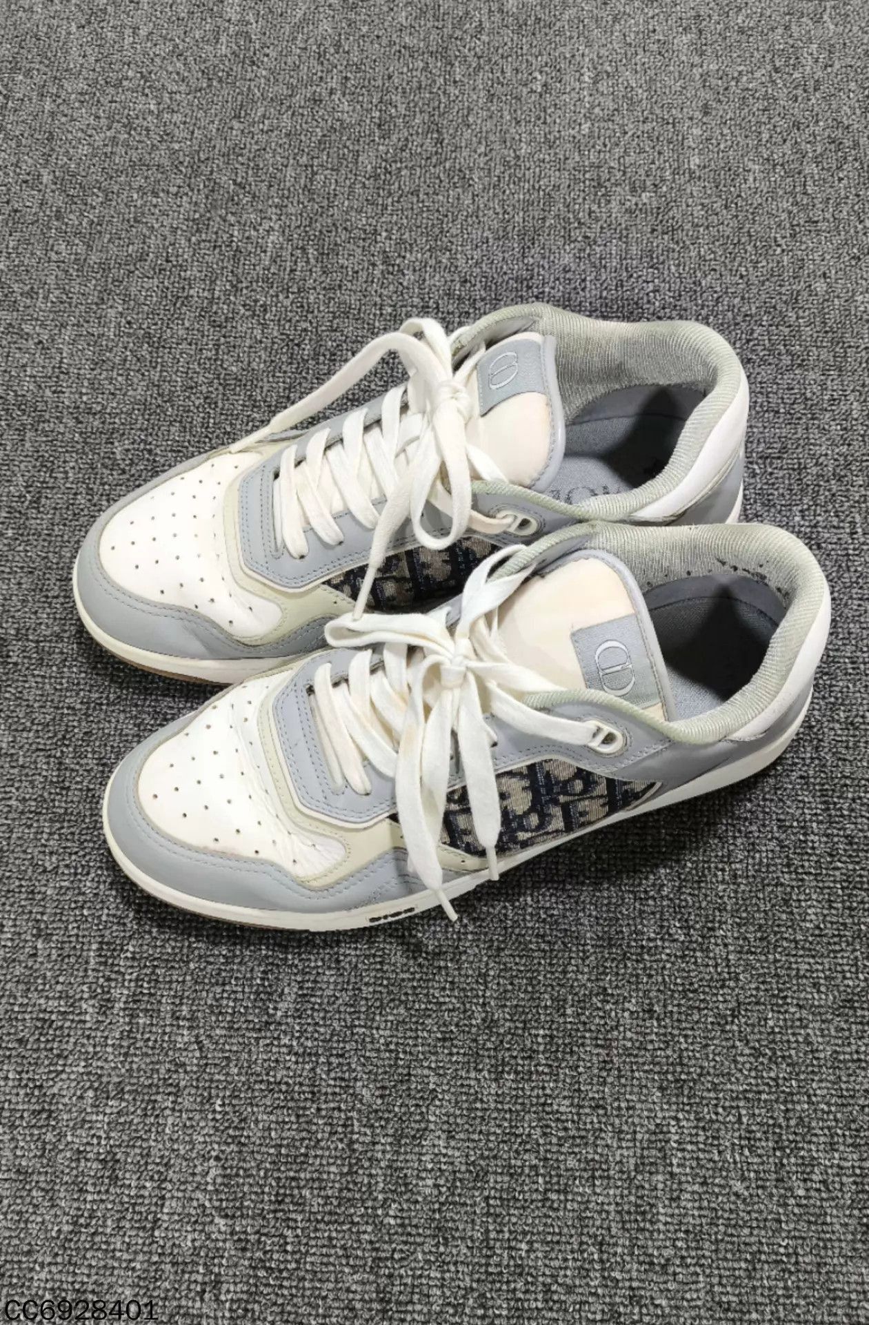 Dior Gray Low-Top Sneakers Size 8.5 Size US 8.5 / EU 41-42 - 1 Thumbnail