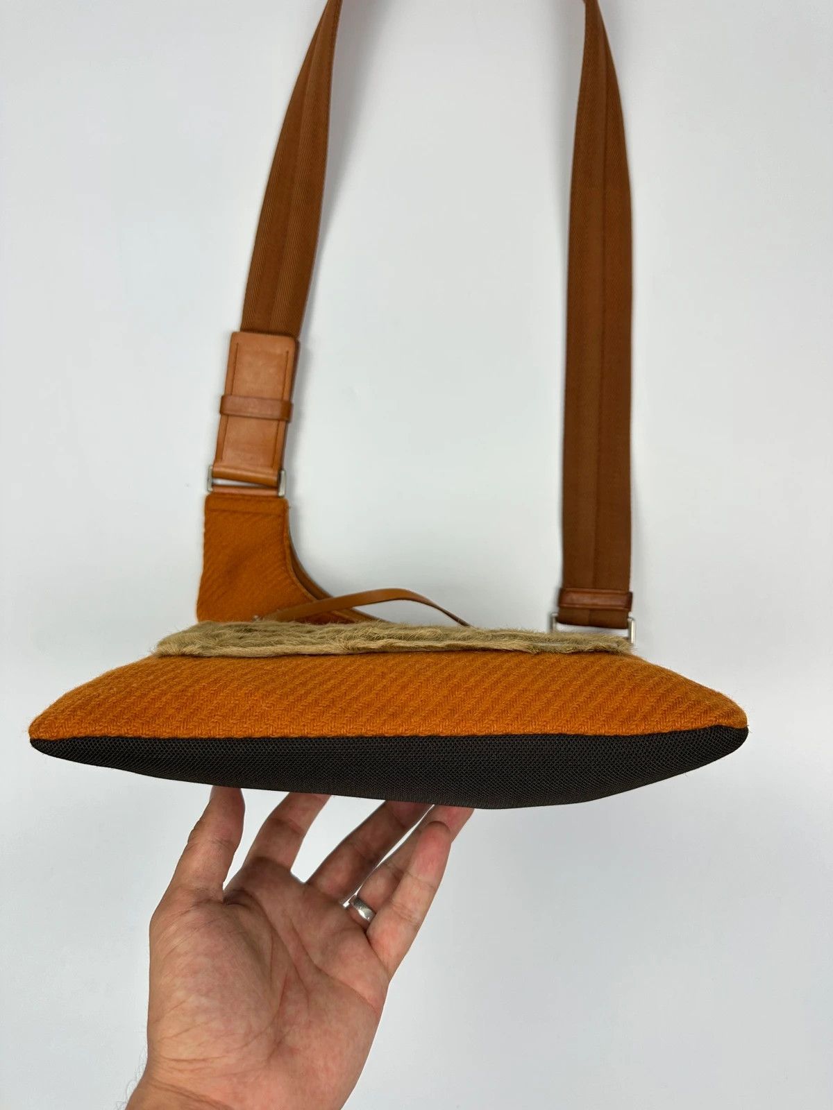 Prada Prada Milano FW99 Fur & Wool Sling Bag Crossbody Orange Flat Size ONE SIZE - 9 Thumbnail
