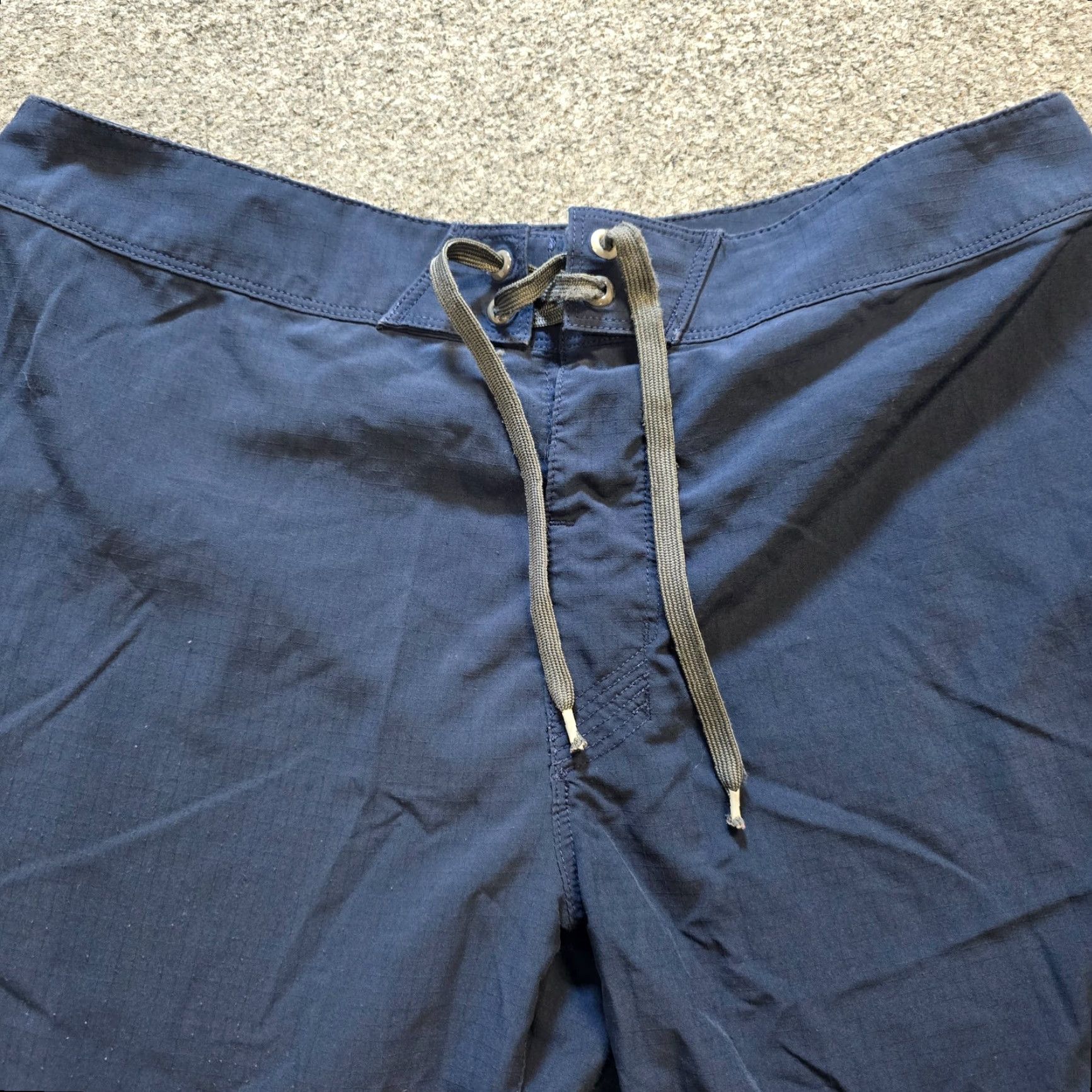 Vintage 5.11 Tactical Swim Trunks Mens Size 34 Blue Board Shorts Pockets Beach Casual Shirt? Size US 34 / EU 50 - 2 Thumbnail