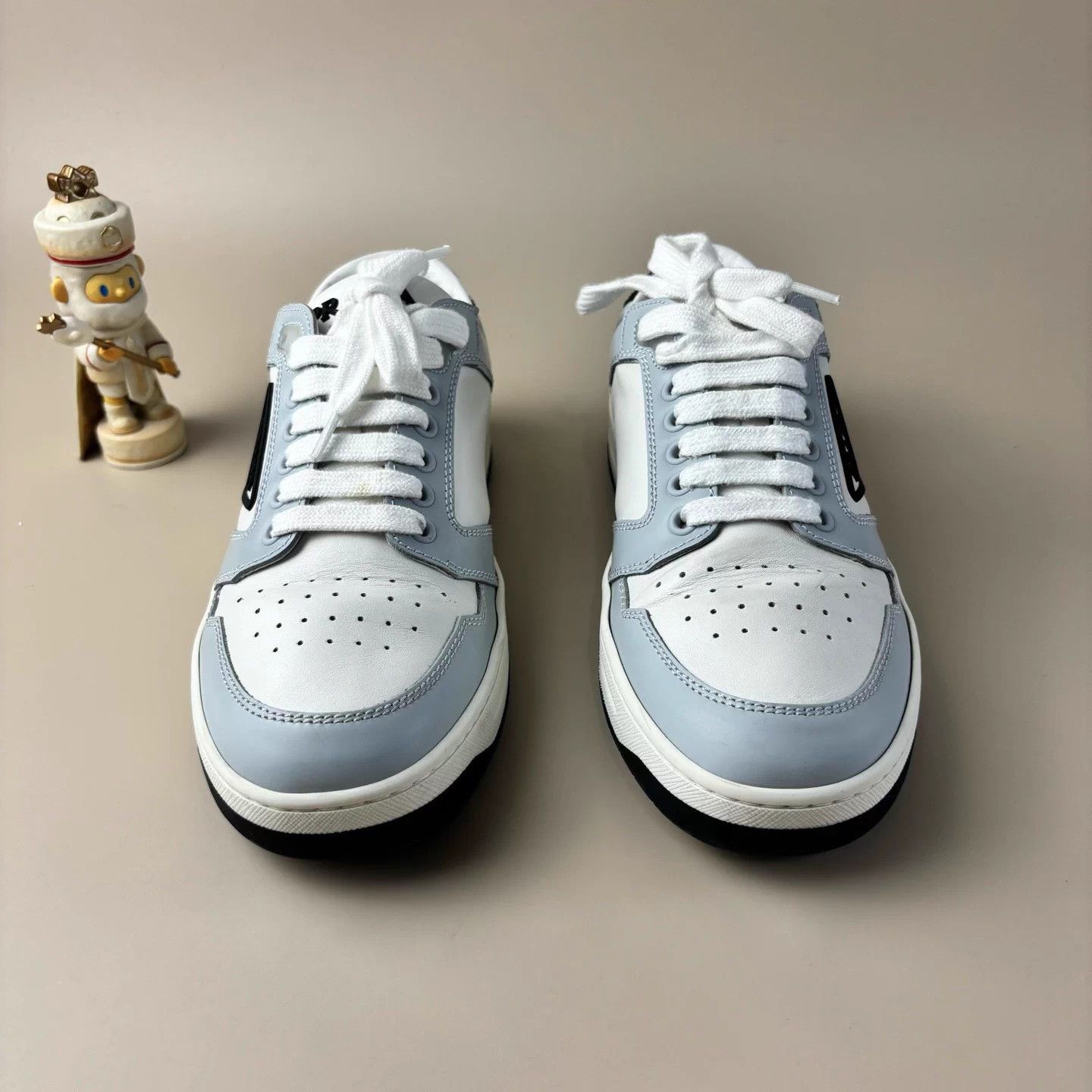 Prada Prada White Blue Triangle Logo Sneakers 37 EU 98% New Size US 6 / IT 36 - 2 Thumbnail