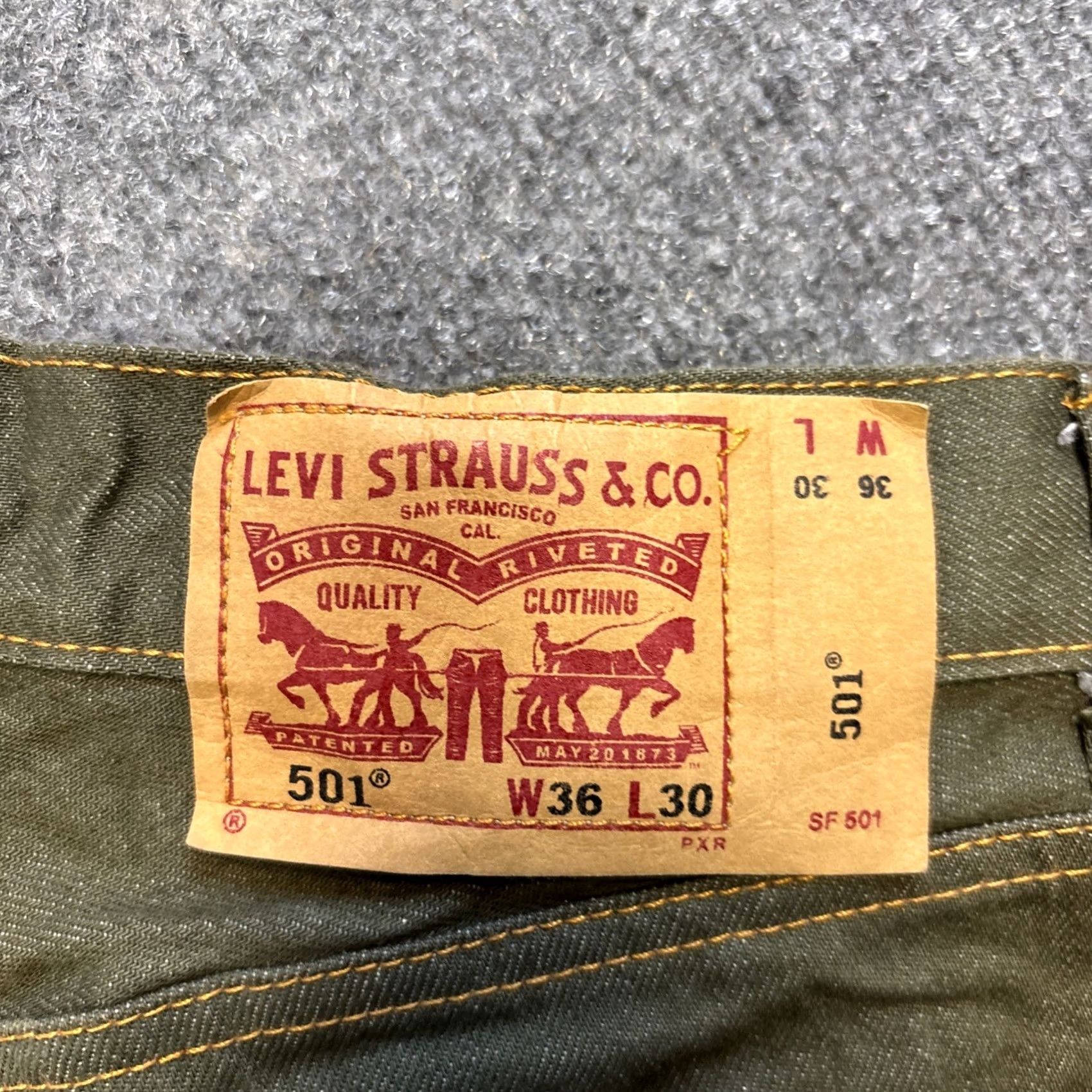 Levi's VINTAGE Levi’s 501 Jeans Mens 36x30 Green Denim Button Fly Straight Leg 90s City Art Regular Mens Size US 36 / EU 52 - 2 Thumbnail