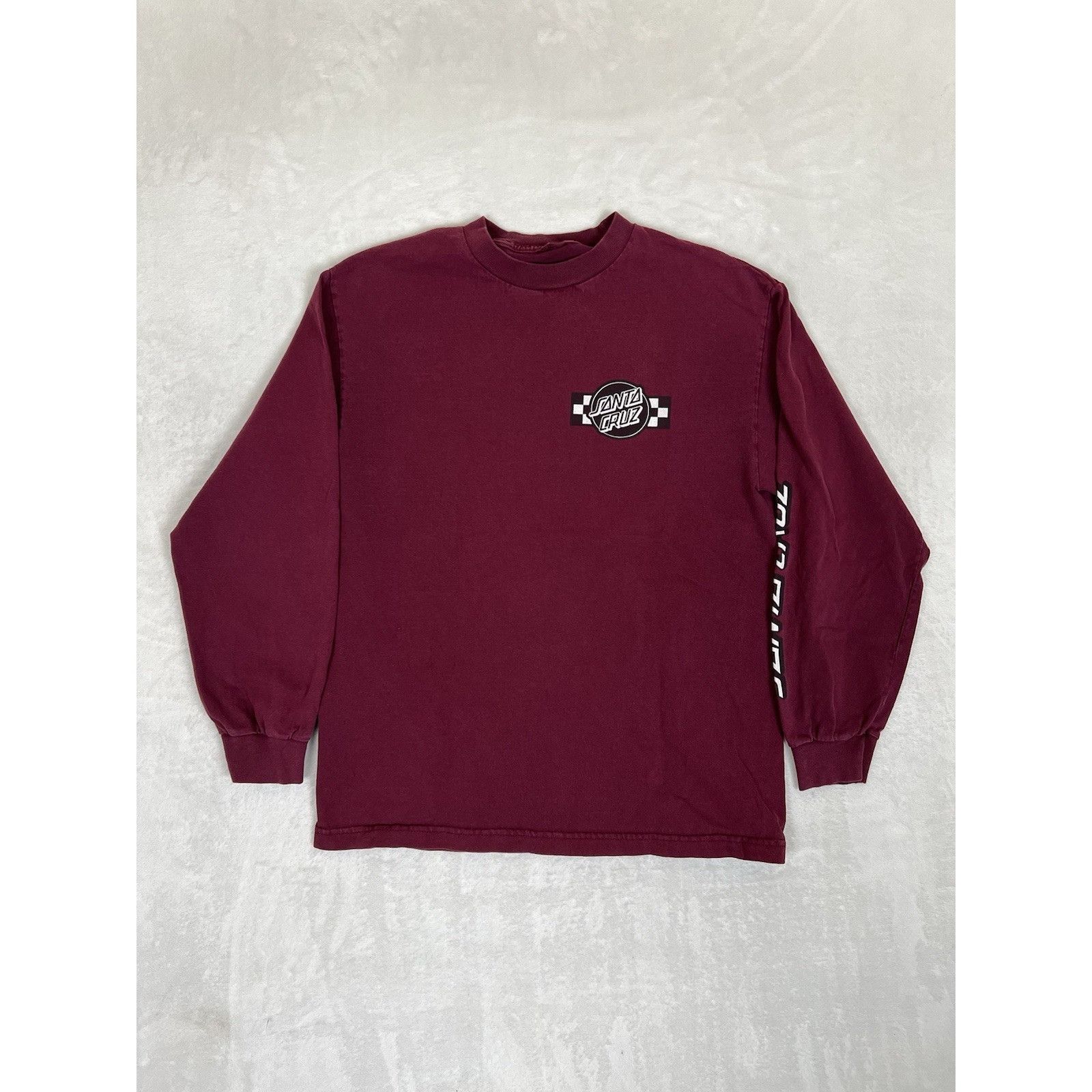 Santa Cruz Skateboards Vintage Santa Cruz Skateboard Long Sleeve T-Shirt Size M Dou Size US M / EU 48-50 / 2 - 2 Thumbnail