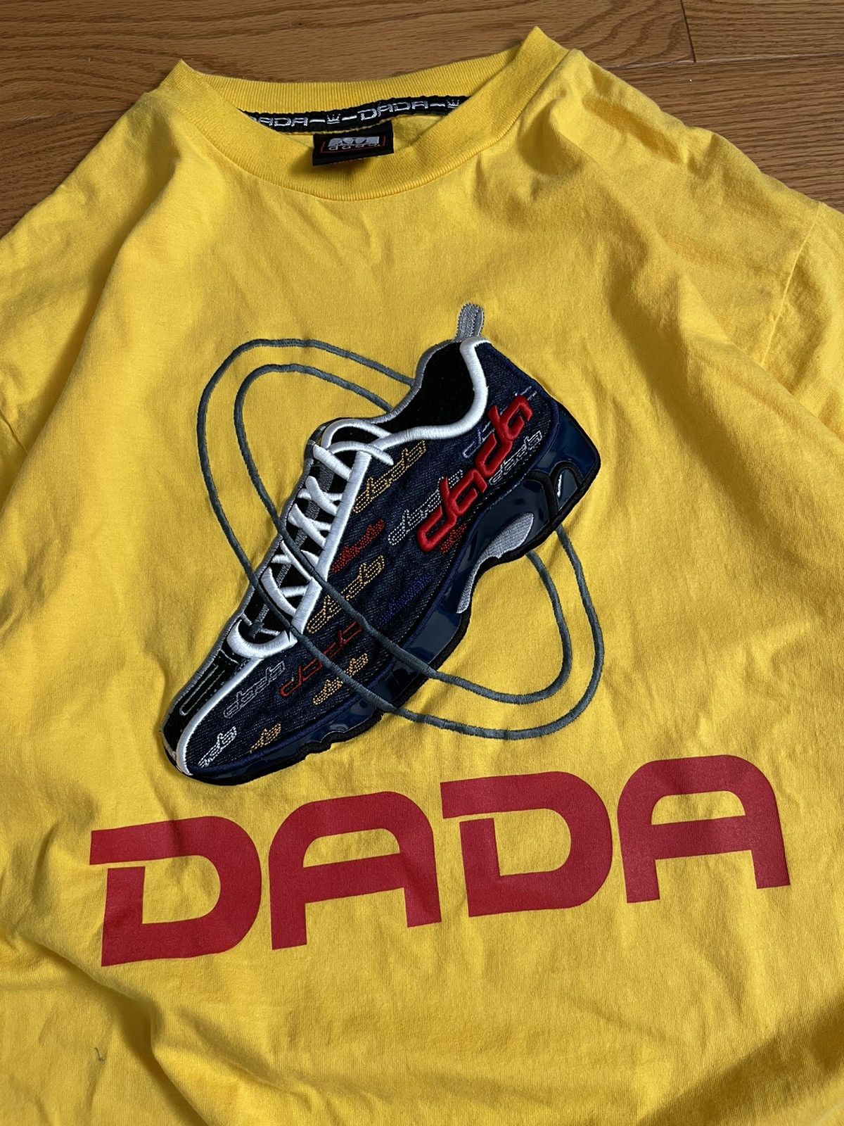 Damani Dada × Vintage Vintage Damani Dada Sneaker T Shirt Size US L / EU 52-54 / 3 - 2 Thumbnail