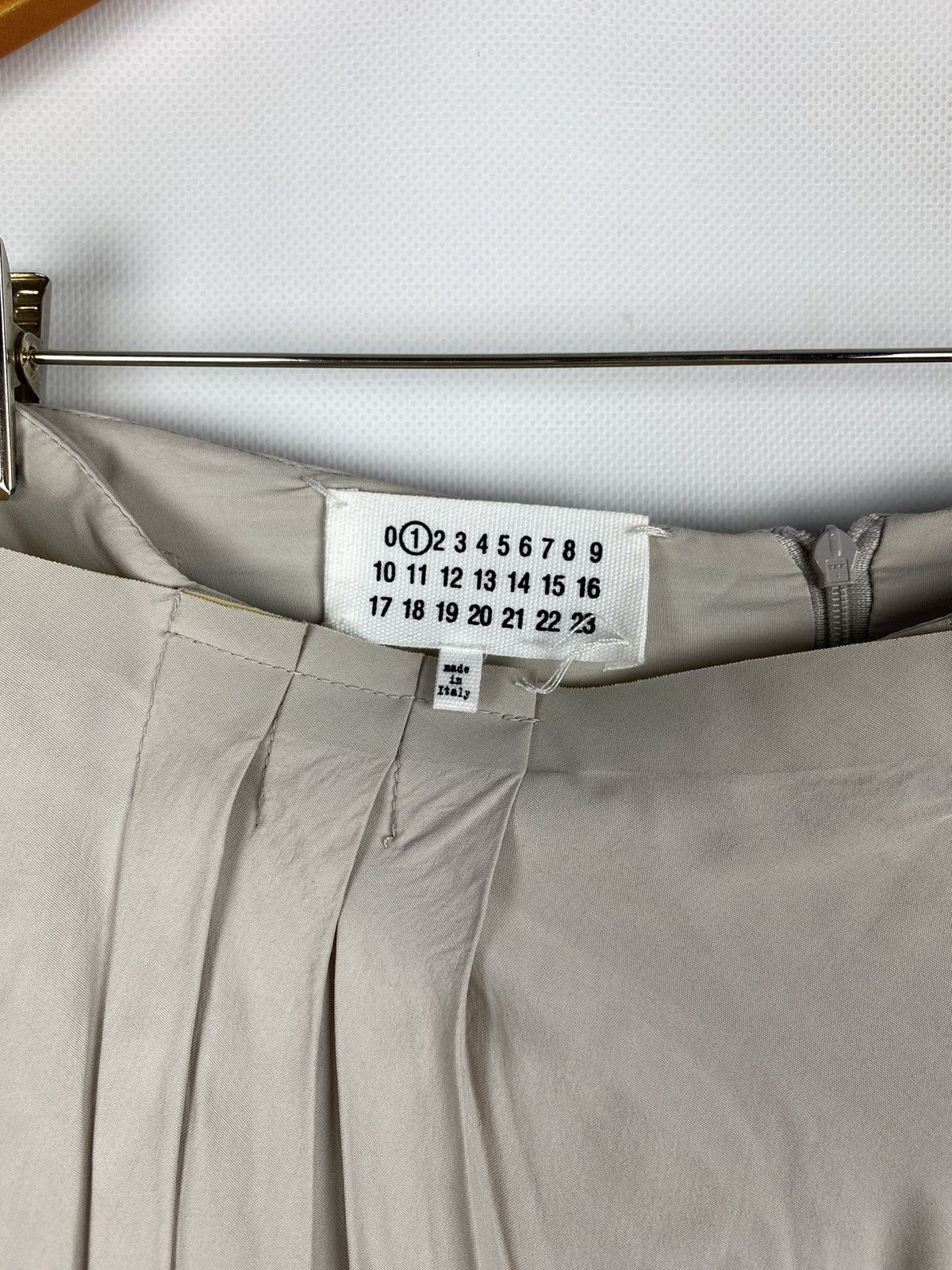 Maison Margiela Maison Martin Margiela ladies viscose maxi skirt size 40 / L Size 27" / US 4 / IT 40 - 6 Thumbnail