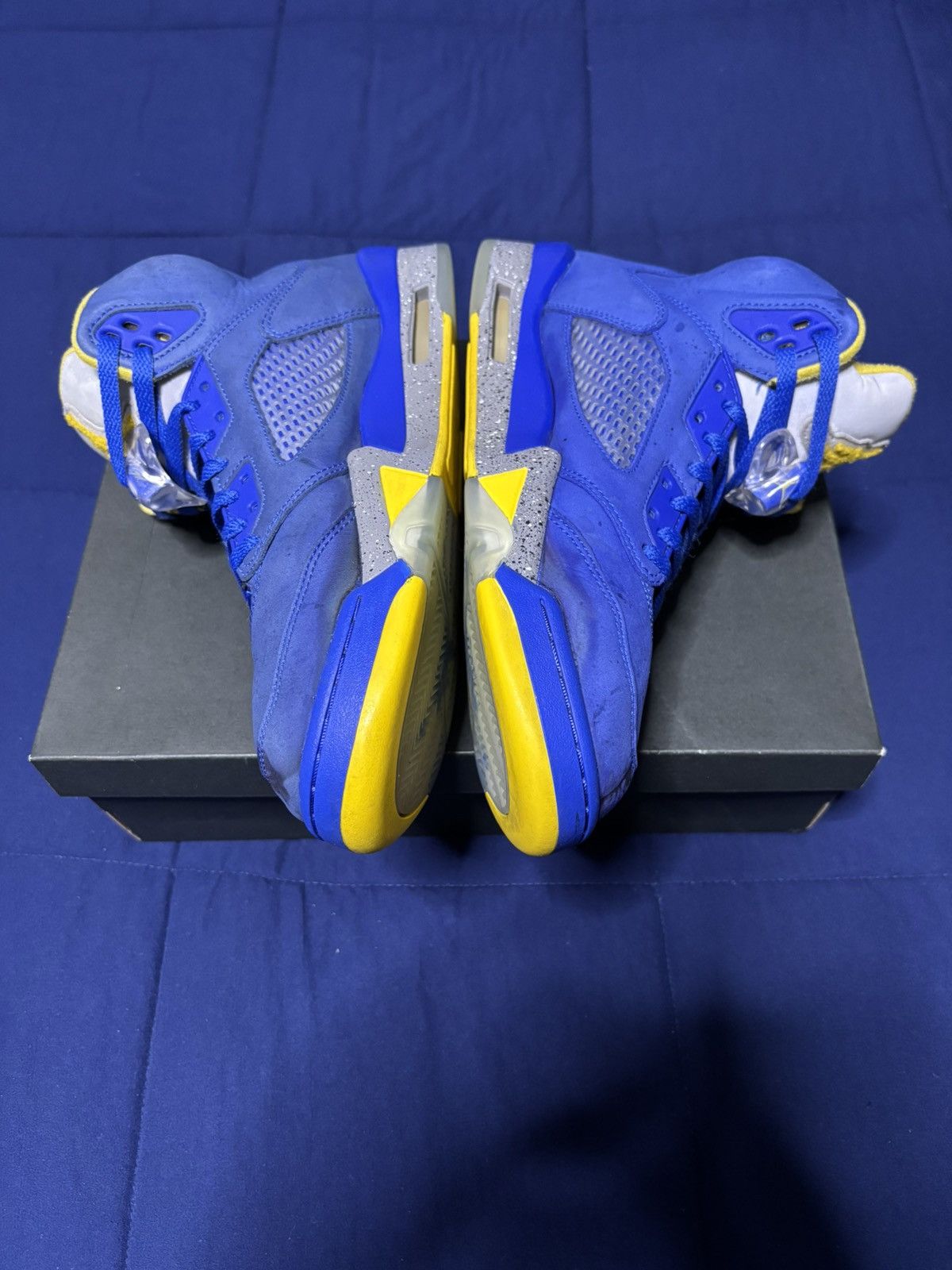 Jordan Brand Jordan 5 Retro Laney 2019 Size 11 Size US 11 / EU 44 - 3 Thumbnail
