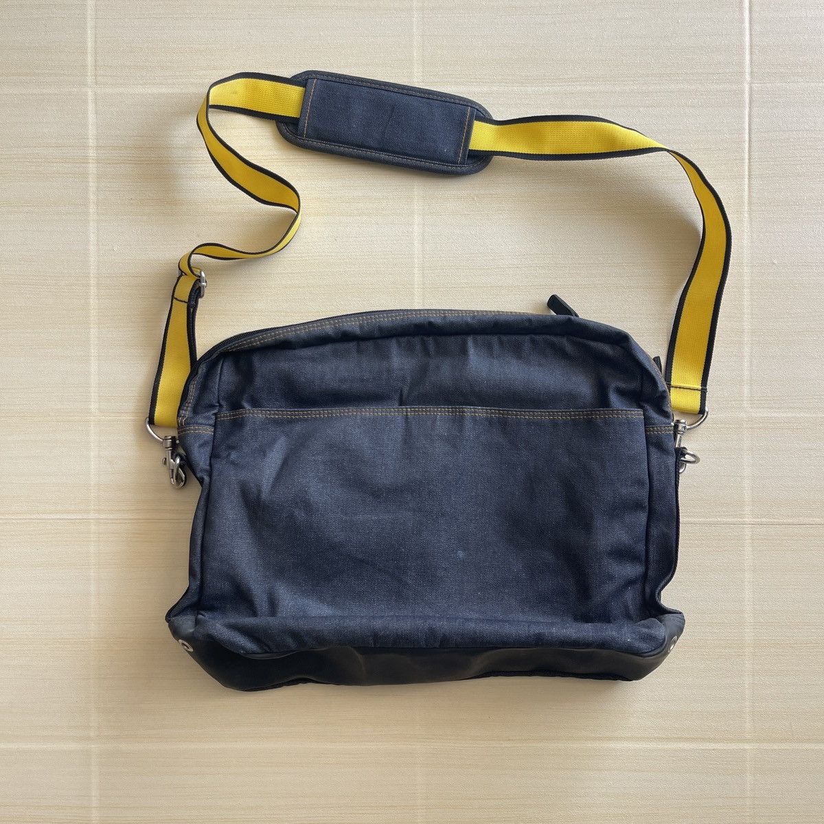 Gap × Vintage Gap Messenger Bag Size ONE SIZE - 2 Thumbnail