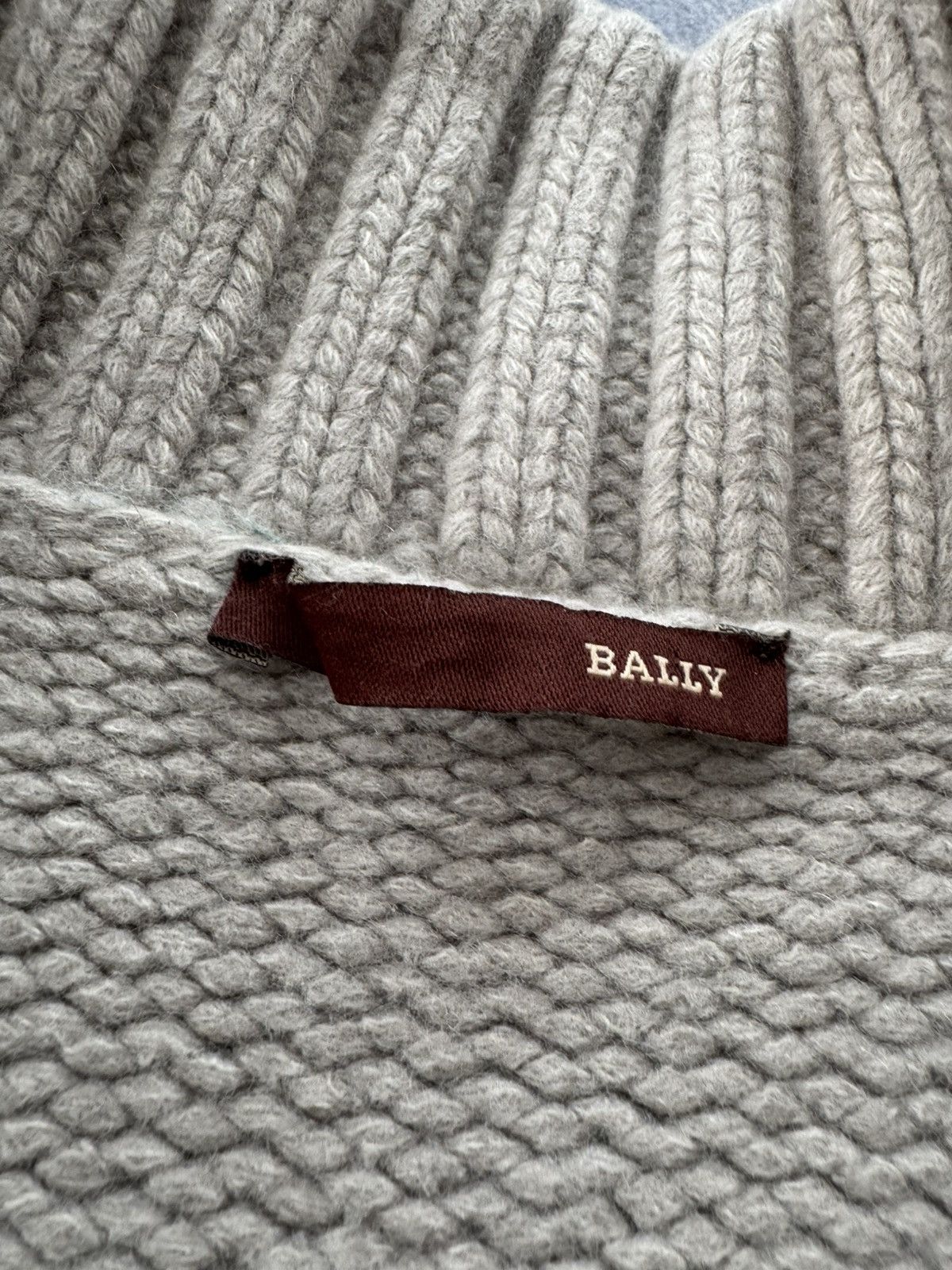Bally Vintage Bally knit zip up sweater Size US S / EU 44-46 / 1 - 14 Thumbnail