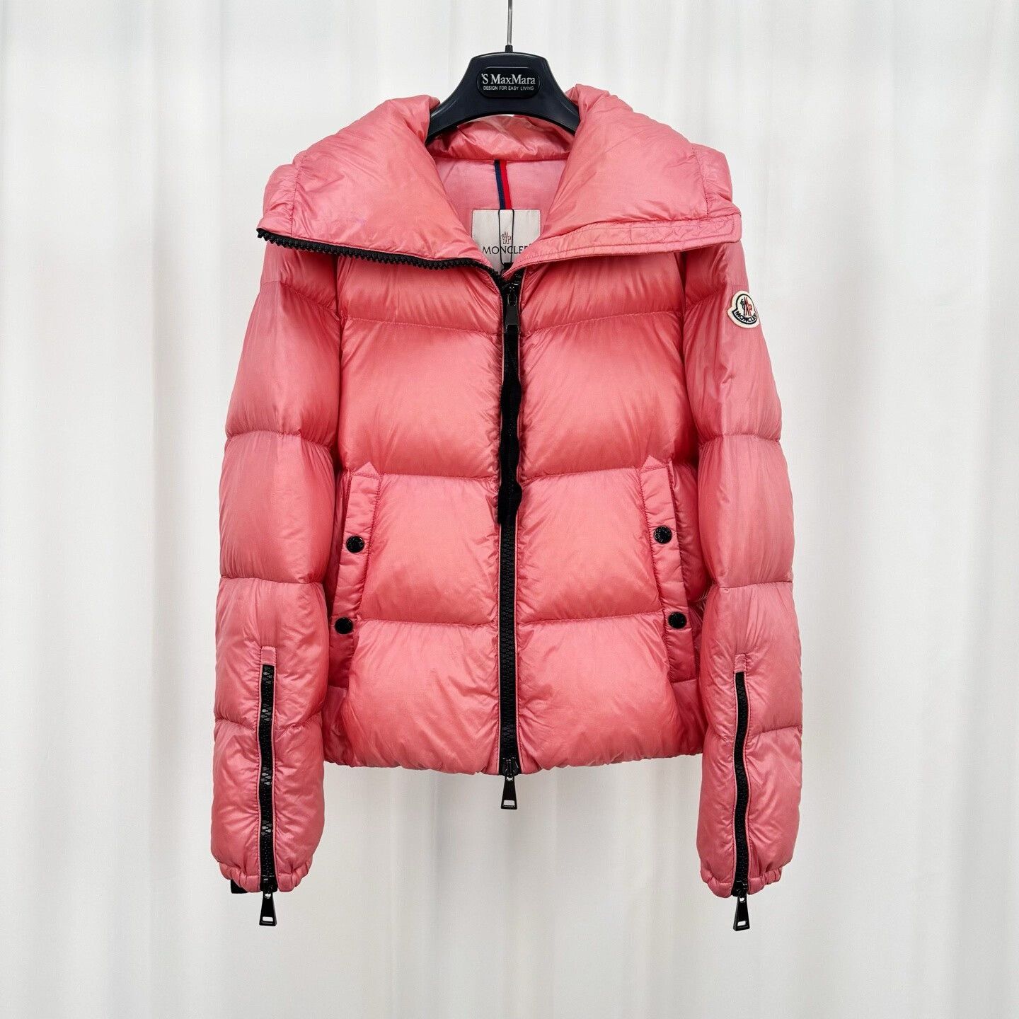 Moncler Moncler Pink Embroidered Logo Lapel Down Jacket Size XS / US 0-2 / IT 36-38 - 1 Thumbnail