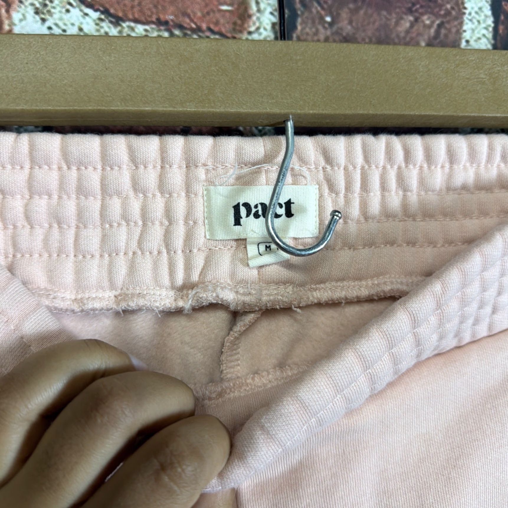 Vintage PACT Sweatpants Pink Organic Fleece Cinch Elastic Waist Wide-Leg Pants Women M Pink Athleisure City W 2020s Size 32" / US 10 / IT 46 - 2 Thumbnail