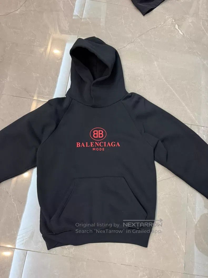 Balenciaga Balenciaga Black Hoodie Size US S / EU 44-46 / 1 - 1 Thumbnail