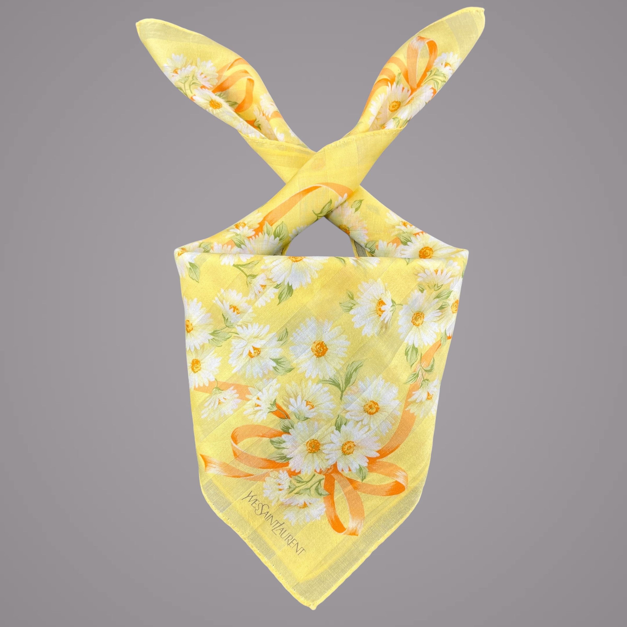 Vintage Yves Saint Laurent Handkerchief / Bandana / Neckerchief B363 Size ONE SIZE - 8 Thumbnail