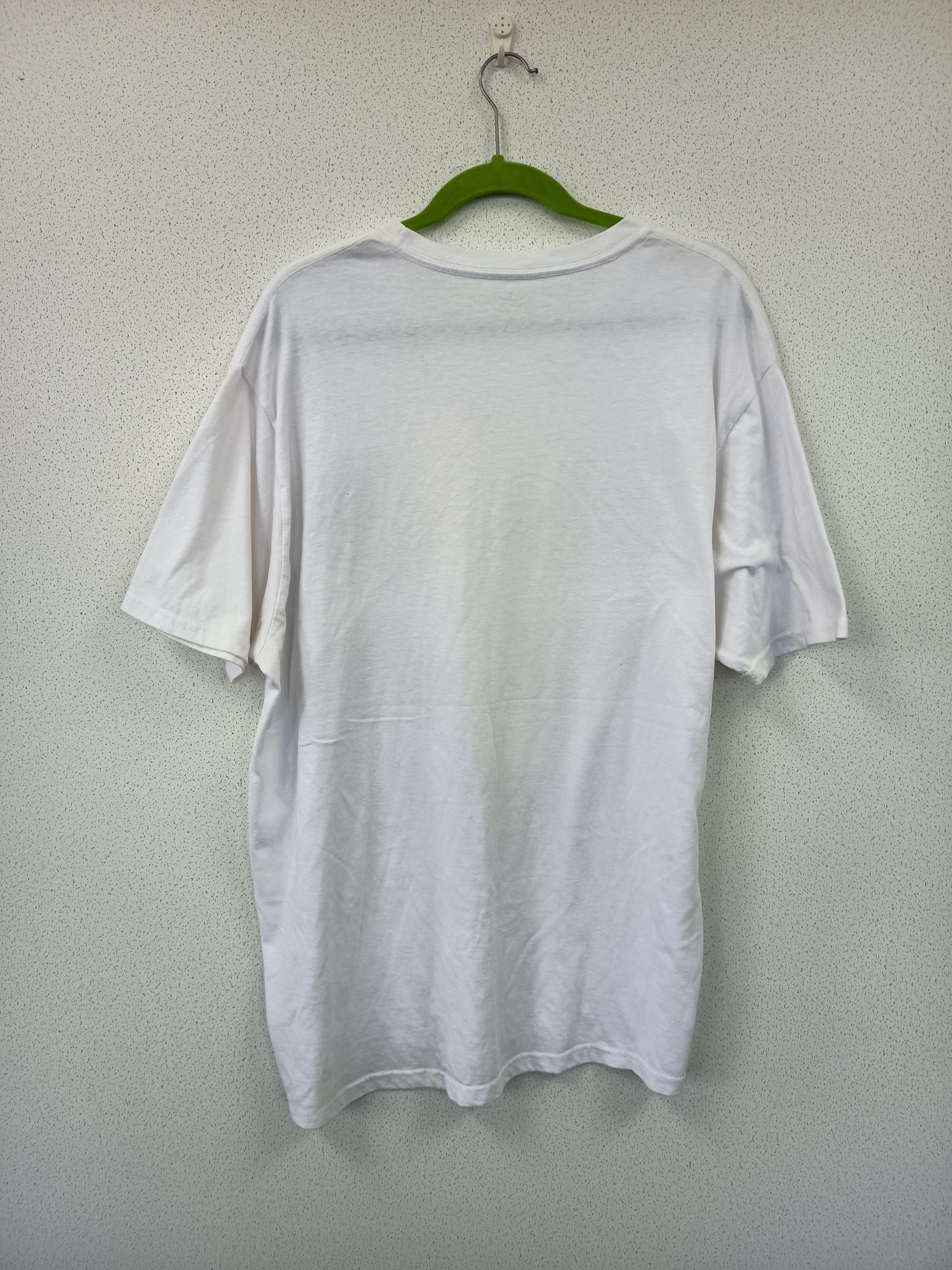 Japanese Brand Halloween Skull Tshirt Size US XL / EU 56 / 4 - 6 Thumbnail
