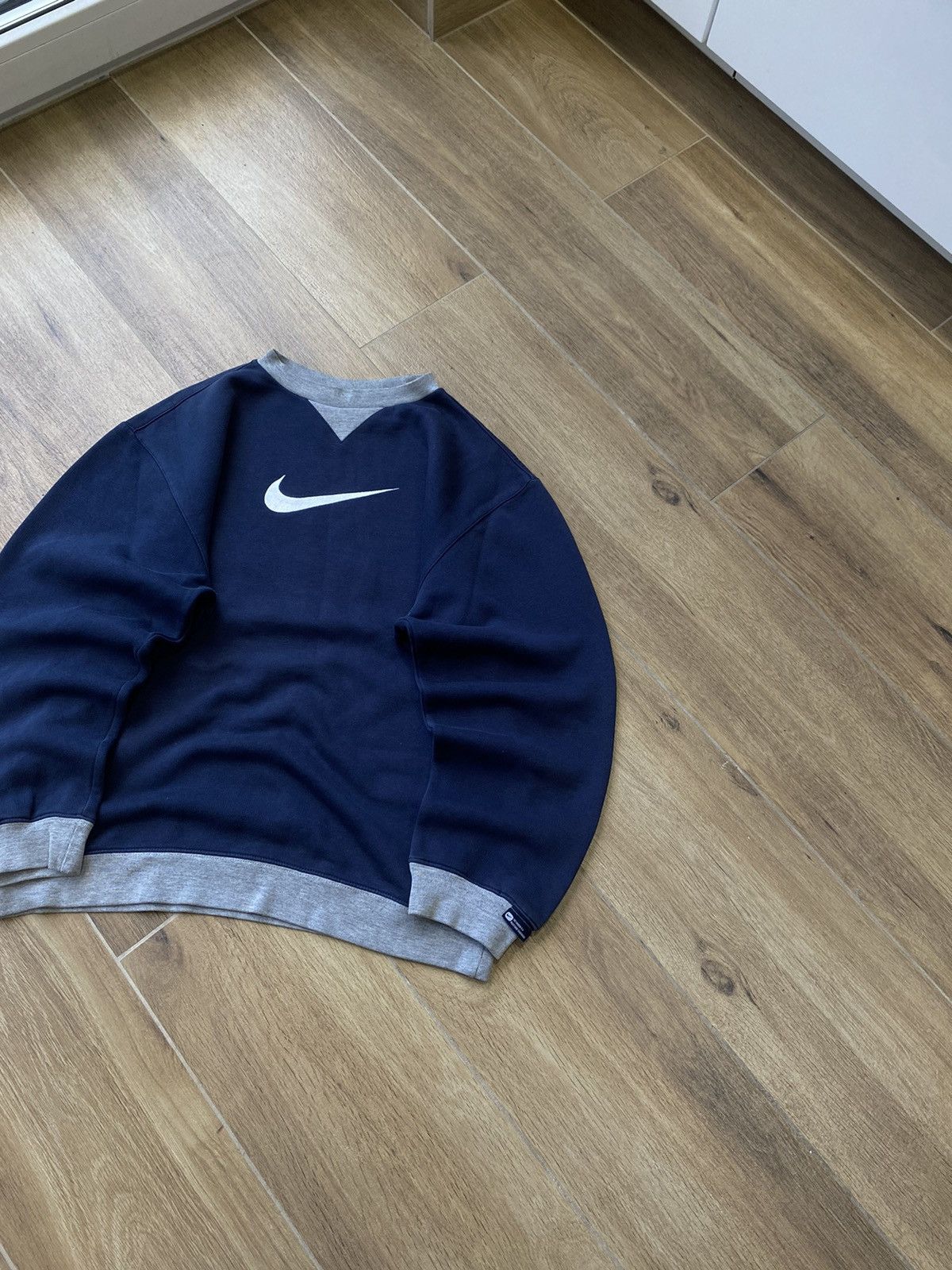 Nike Nike Vintage Sweatshirt Boxy Big Swoosh Avant Garde Drill Size US M / EU 48-50 / 2 - 2 Thumbnail