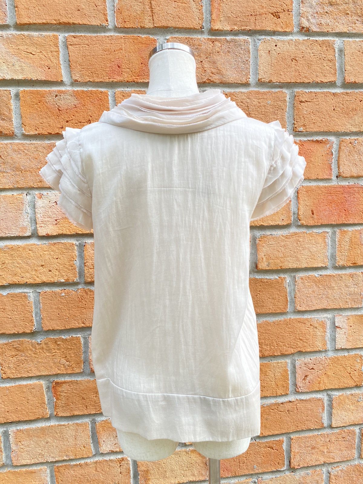 Lanvin LANVIN Cream Layered Ruffled Neckline Blouse Size XS / US 0-2 / IT 36-38 - 11 Thumbnail