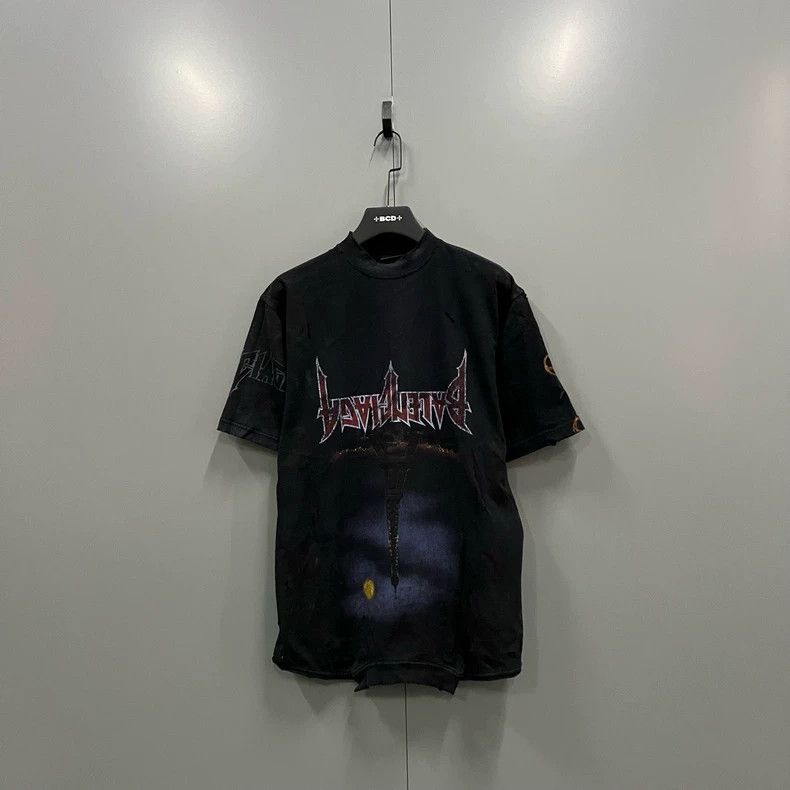 Balenciaga Balenciaga Black upside-down graphic printed short sleeves Size US XS / EU 42 / 0 - 1 Thumbnail