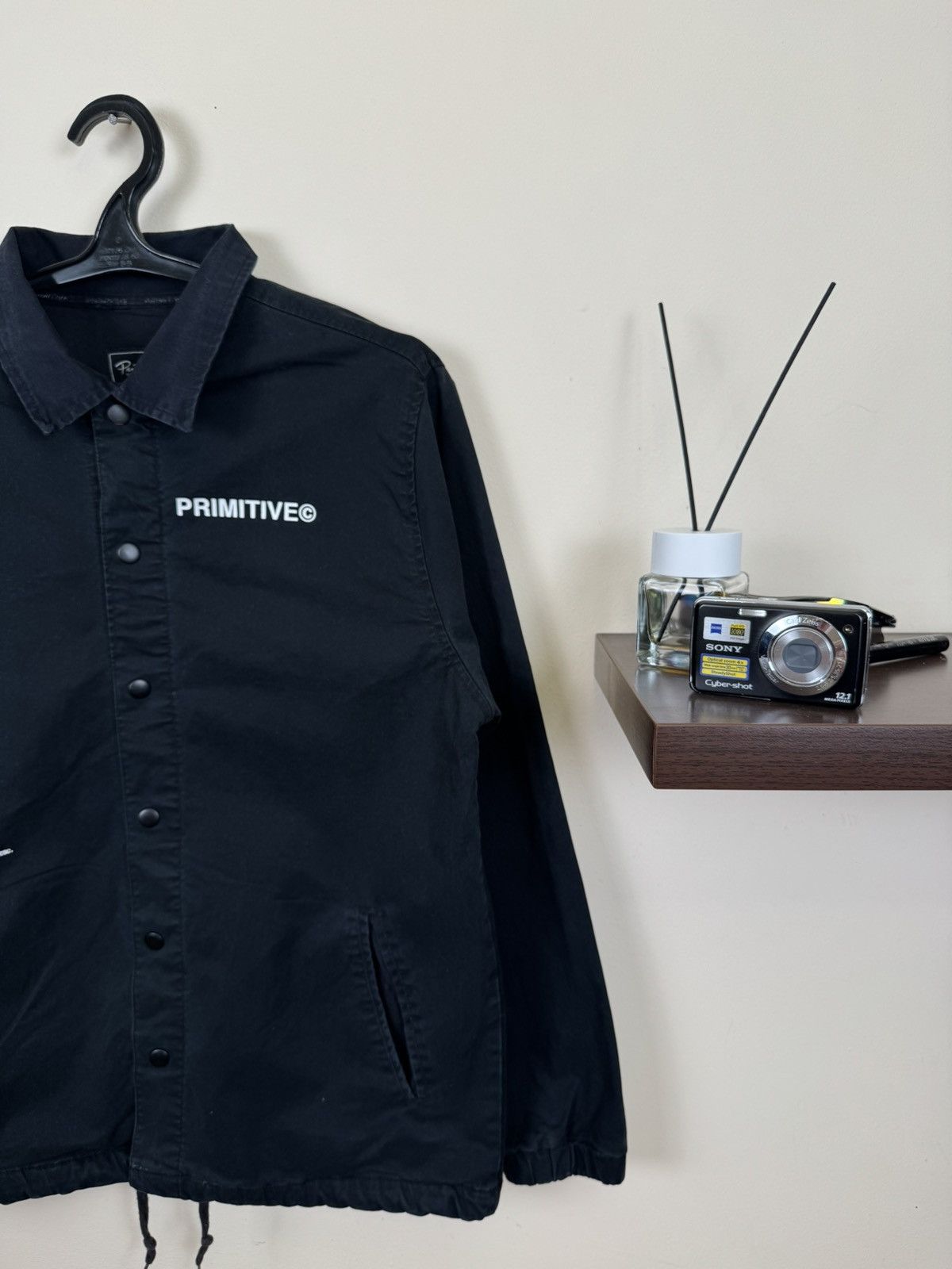 Primitive Primitive Moon Coach Jacket Skateboarding Streetwear L Hype Size US L / EU 52-54 / 3 - 9 Thumbnail