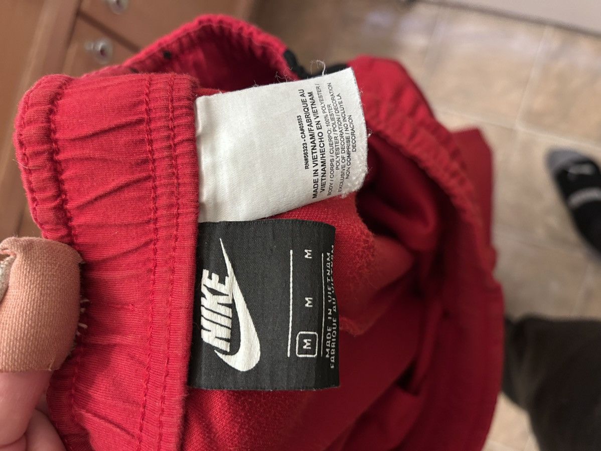 Nike Nike Air Pants Men's Medium Red Joggers AJ5317-687 Tapered Size US 32 / EU 48 - 4 Thumbnail