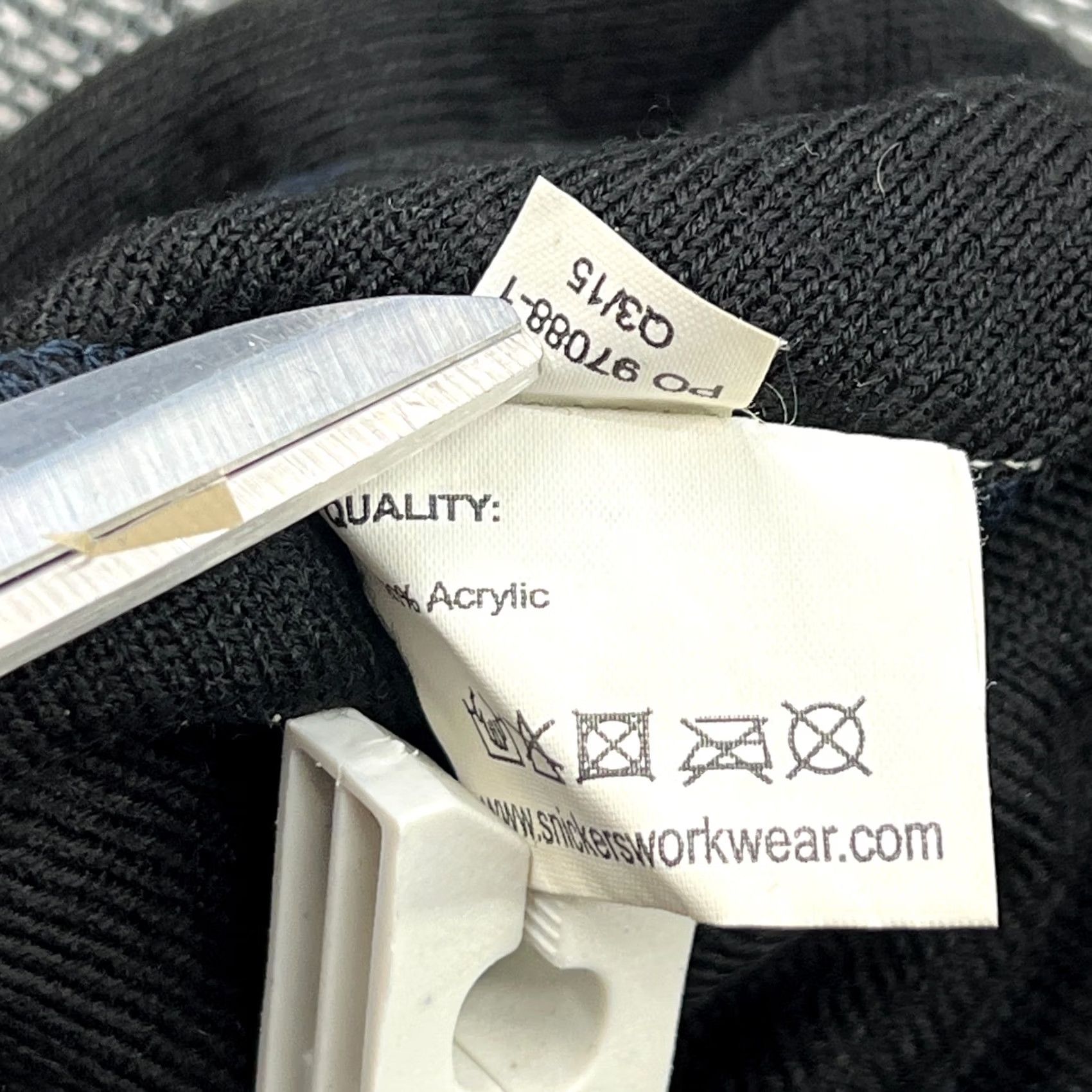 Kickers Snickers Reversible Beanie Hat One Size OSFA Gray Unisex Adults Beanie Thermal Knit Acrylic OSFA Gray Snickers Hat Beanie Reversible Warm Size ONE SIZE - 8 Thumbnail