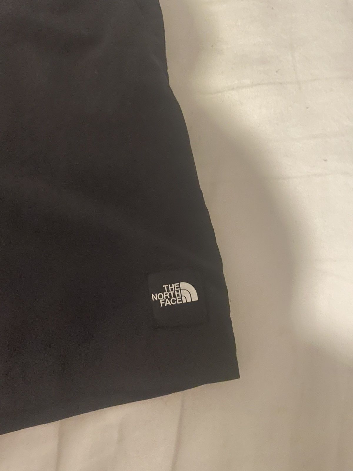 The North Face Black hommes north face shorts Size US 30 / EU 46 - 3 Thumbnail