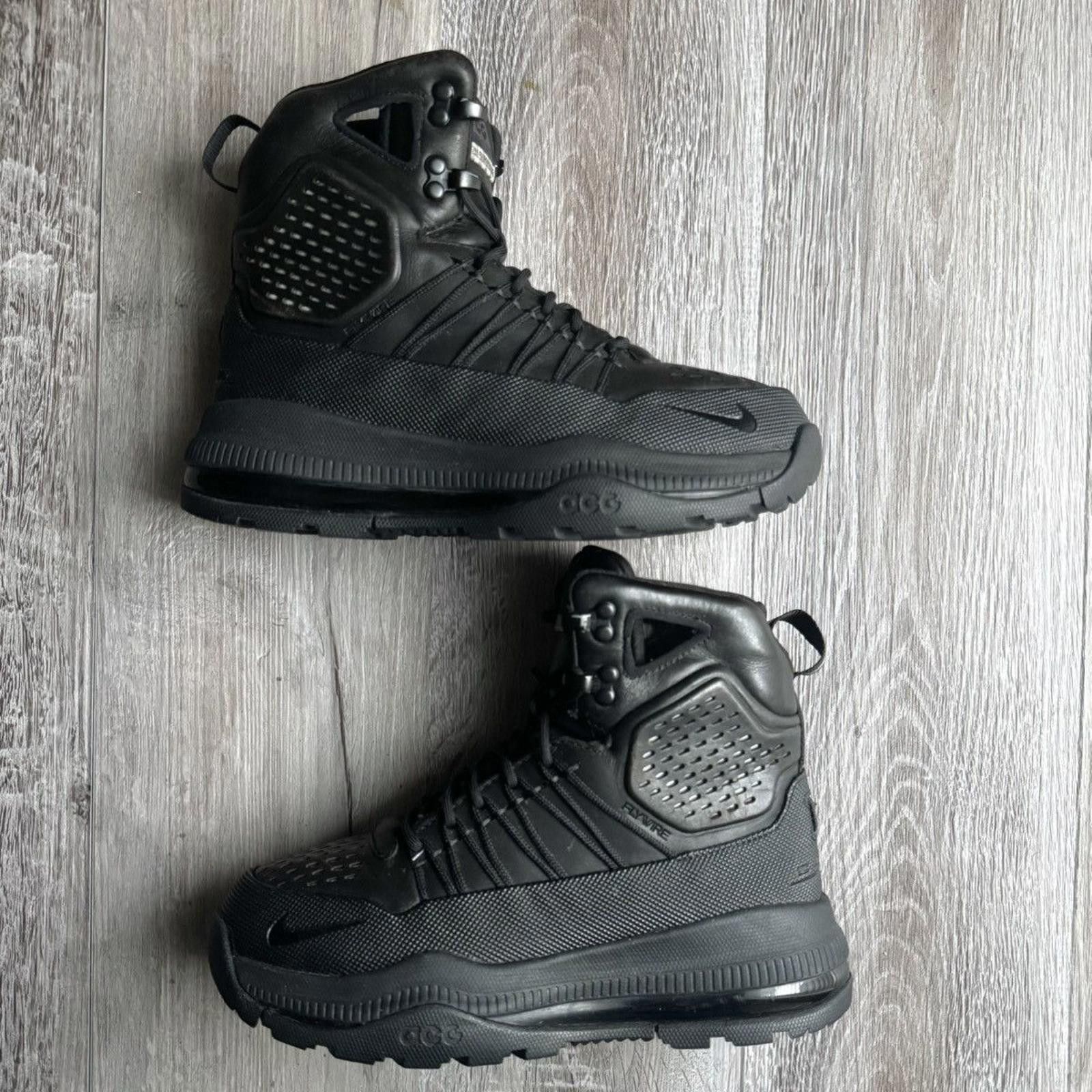 Nike NIKE • Zoom Superdome "Black" (6M) Size US 6 / EU 39 - 2 Thumbnail