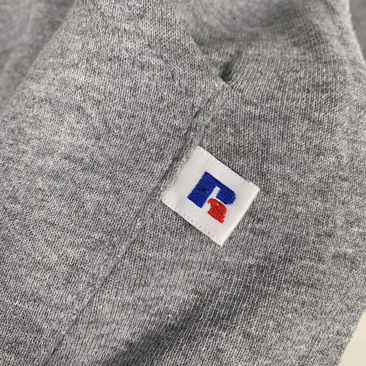 Russell Athletic Vintage Russell Athletic Plain Pullover Hoodie Size US M / EU 48-50 / 2 - 13 Thumbnail